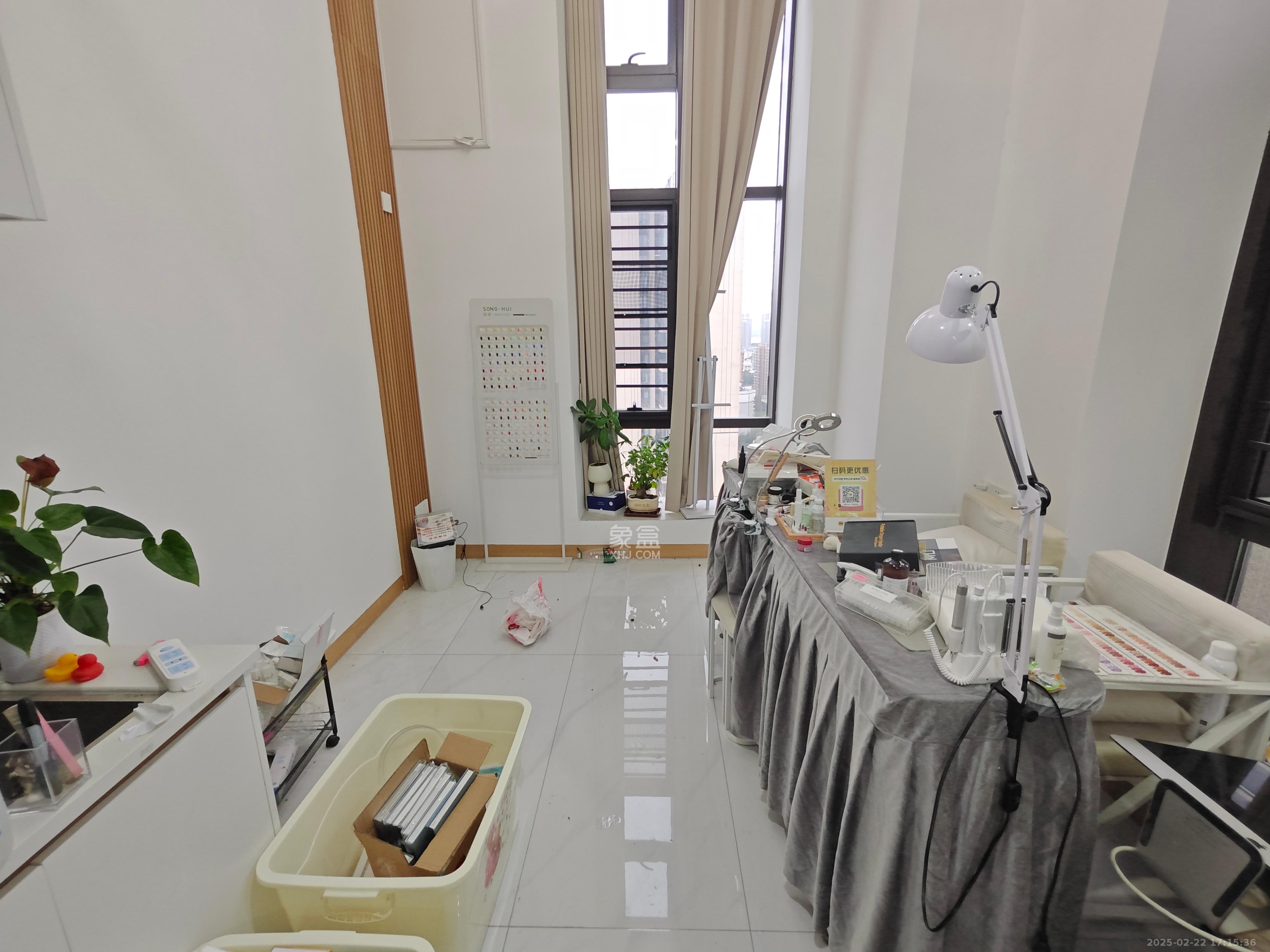 珠江花城好世界  1室1厅1卫   2000.00元/月