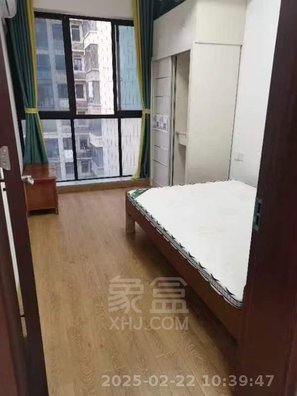 金轮翡翠名园 3室2厅1卫 1800.0元/月 金轮翡翠名园 3室2厅1卫 1800.0元/月室内图