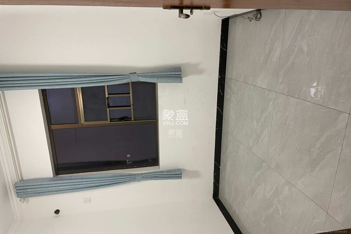 江山帝景哈佛  4室2厅1卫    2600.0元/月 江山帝景哈佛  4室2厅1卫    2600.0元/月室内图