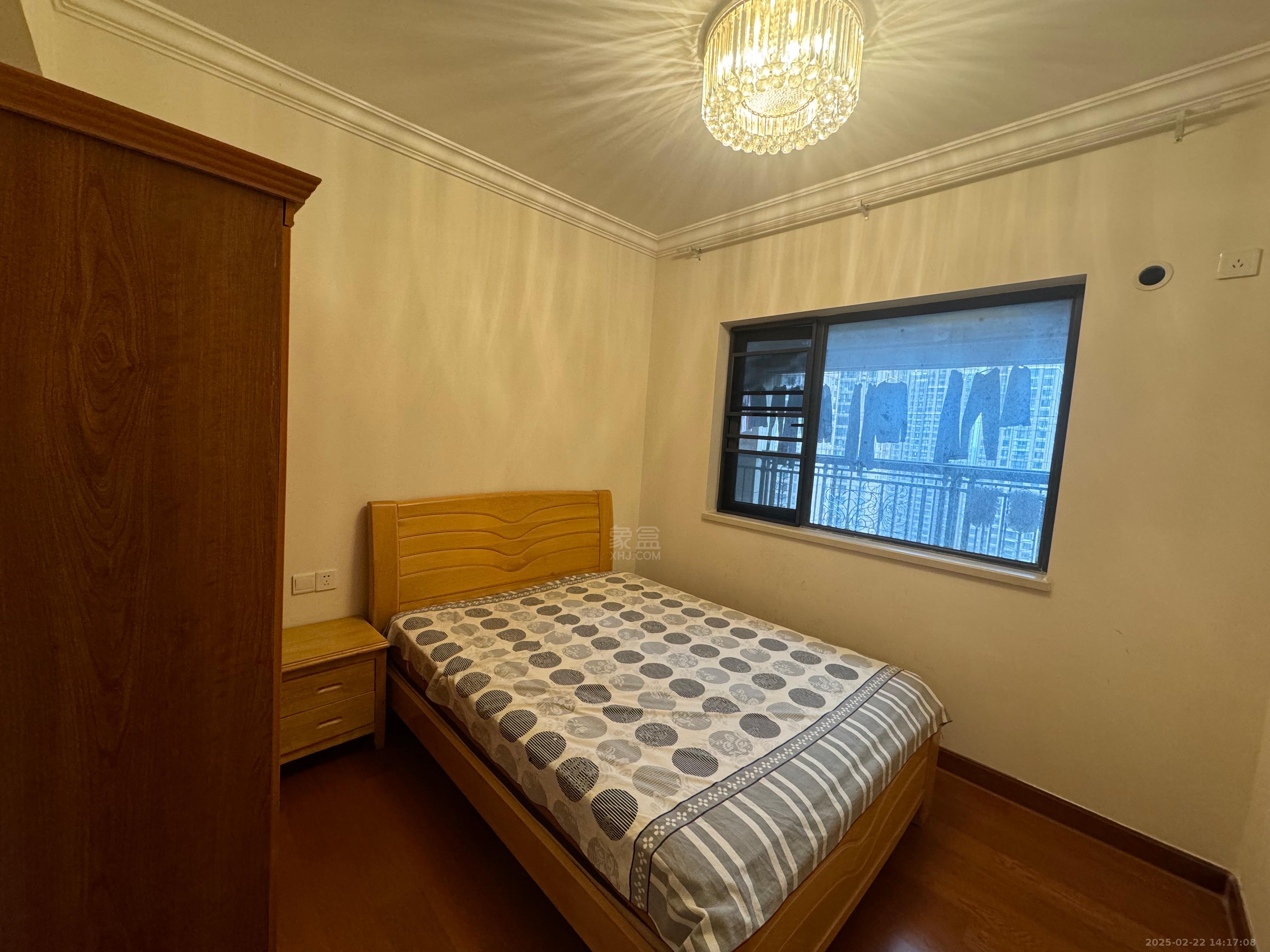 恒大华府 3室2厅2卫 2000.0元/月 恒大华府 3室2厅2卫 2000.0元/月室内图