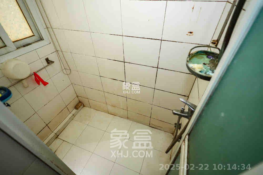金碧文华  2室2厅1卫   2200.00元/月室内图