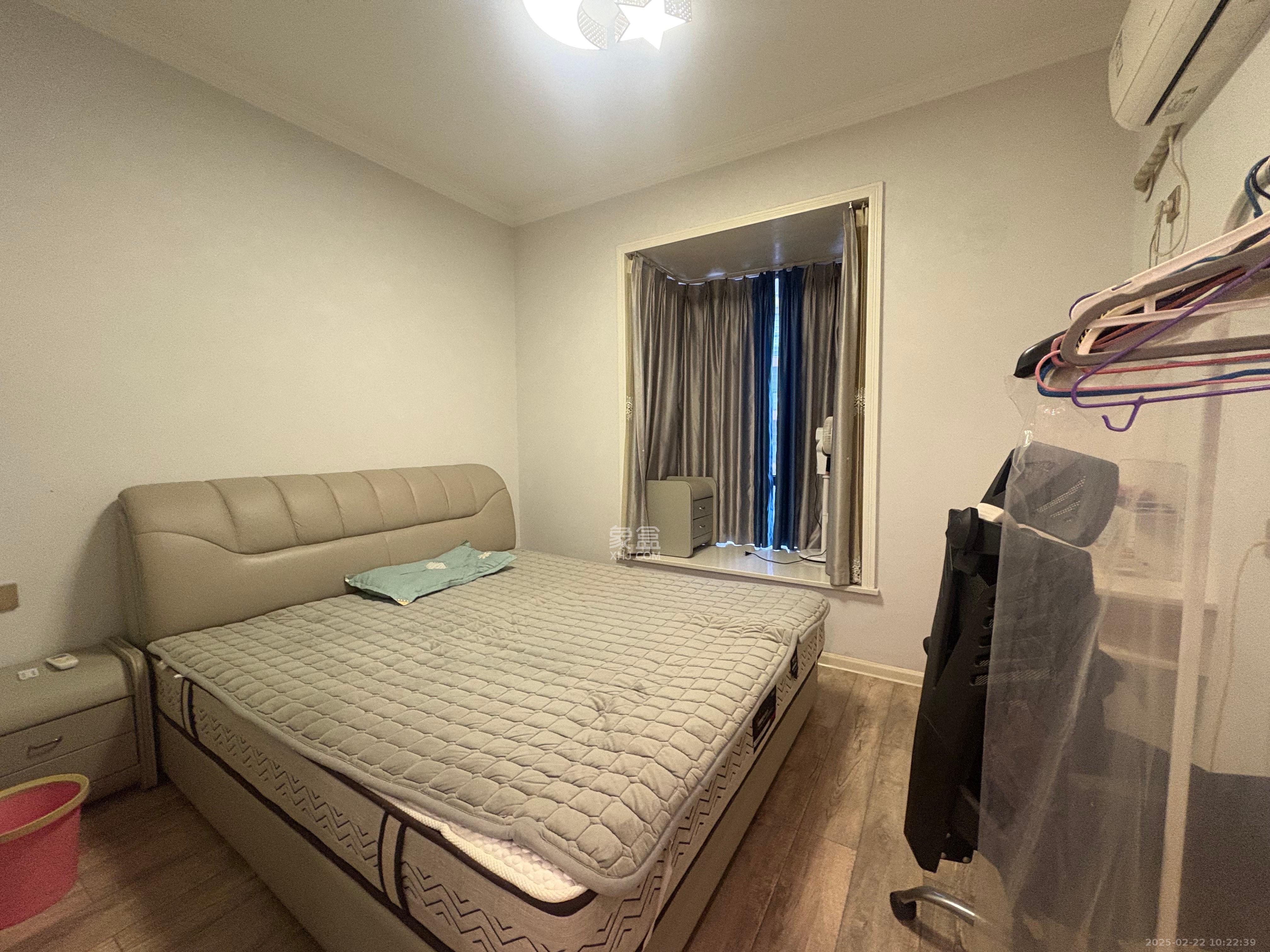 紫华郡 3室2厅2卫 2300.0元/月 紫华郡 3室2厅2卫 2300.0元/月室内图