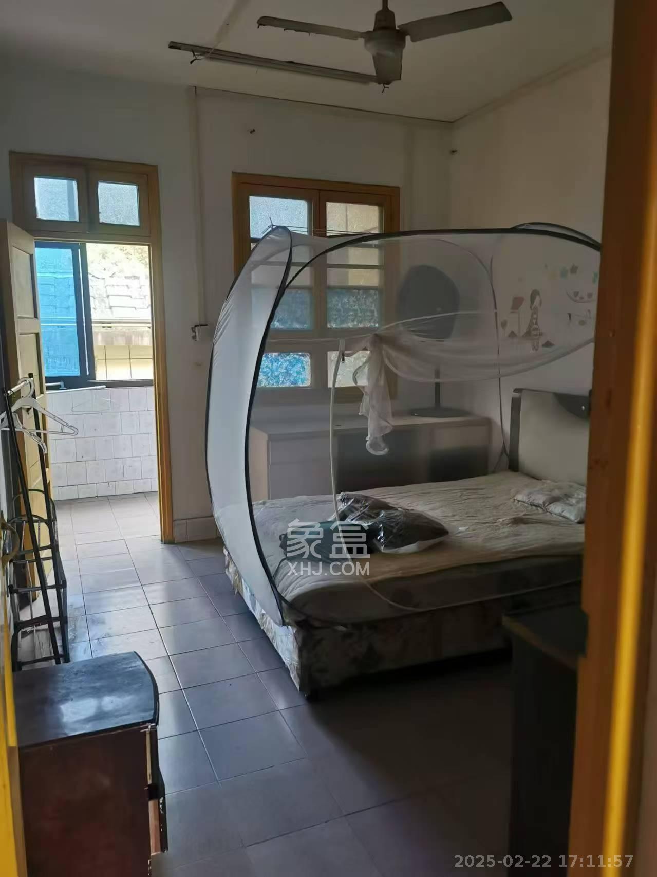 原石油厂宿舍 2室2厅1卫 1500.0元/月 原石油厂宿舍 2室2厅1卫 1500.0元/月小区图