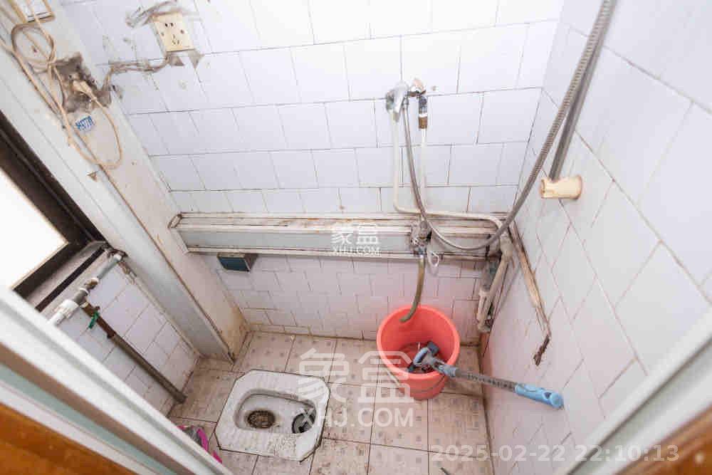 杏花苑  4室2厅2卫    1800.0元/月室内图