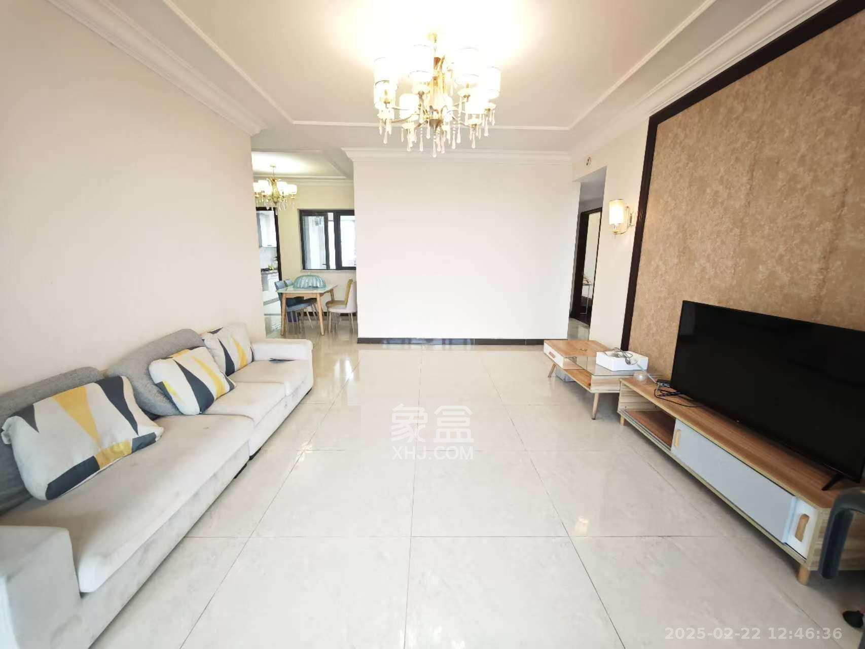 恒大御景天下城一期 4室2厅2卫 2600.0元/月 恒大御景天下城一期 4室2厅2卫 2600.0元/月室内图