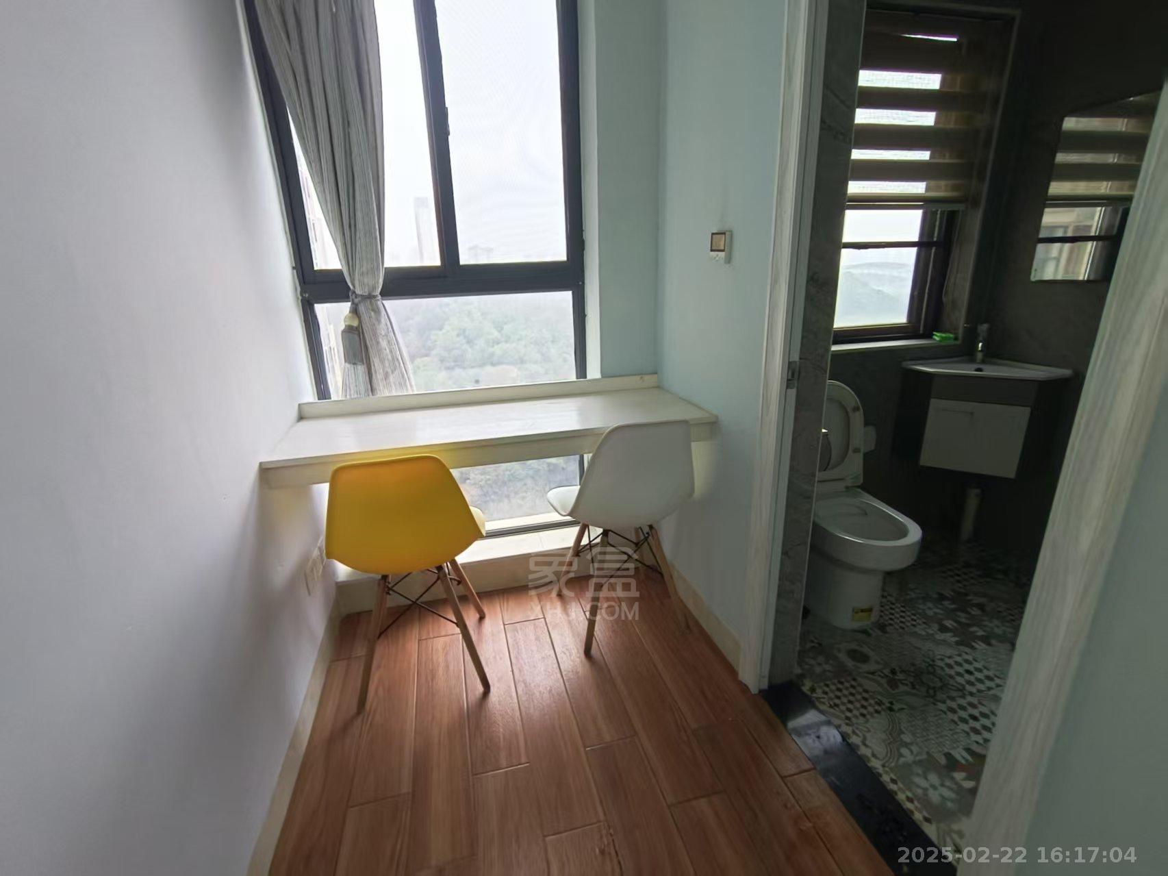 中建御山和苑 1室1厅1卫 1300.0元/月 中建御山和苑 1室1厅1卫 1300.0元/月室内图