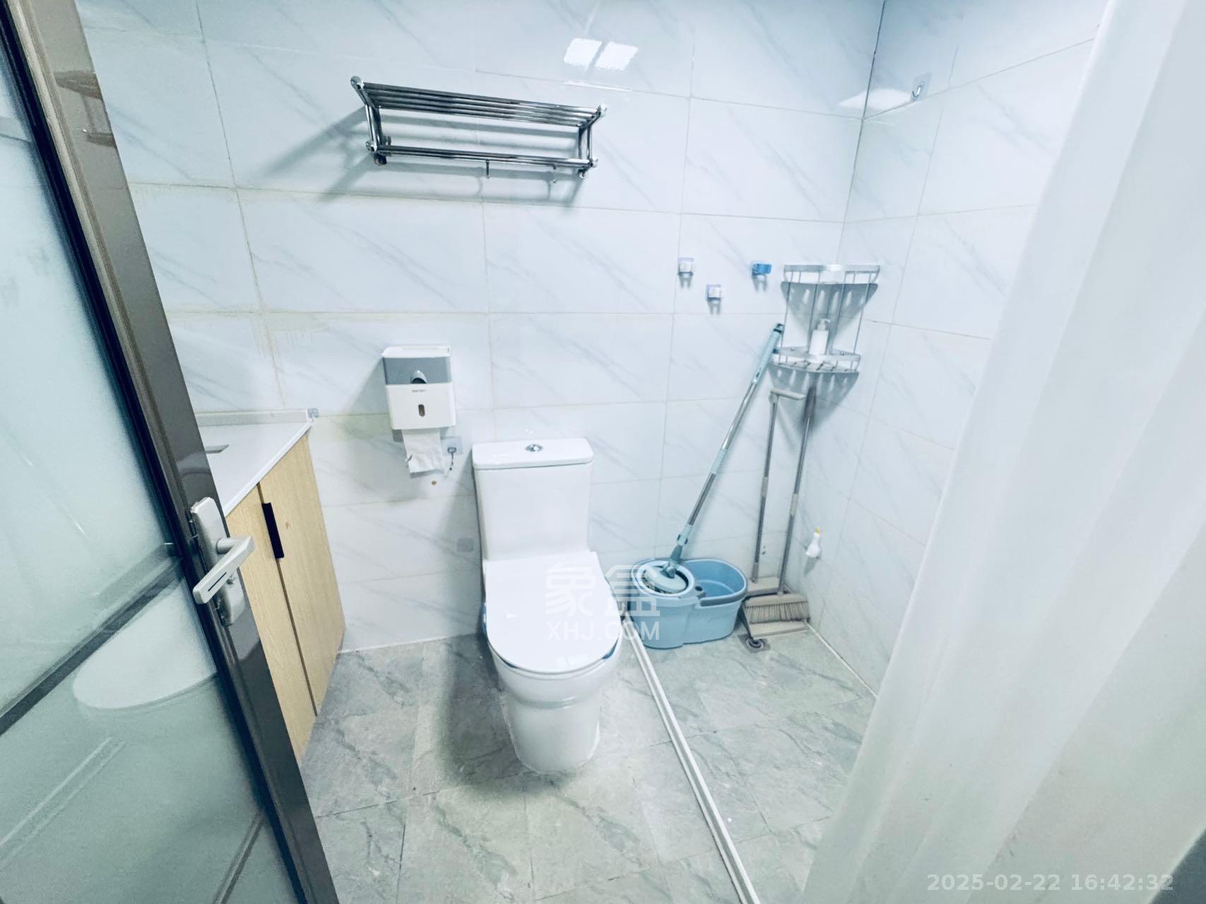 佳程C+公寓 1室1厅1卫 1800.0元/月 佳程C+公寓 1室1厅1卫 1800.0元/月室内图