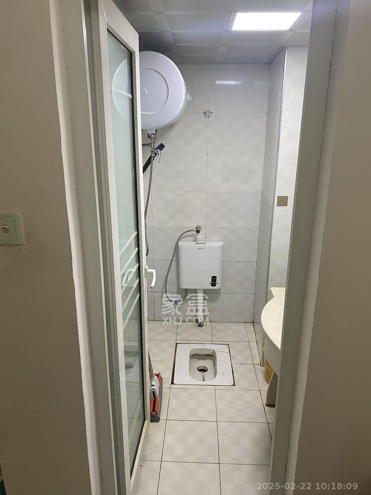 开源鑫景 1室1厅1卫 1100.0元/月 开源鑫景 1室1厅1卫 1100.0元/月室内图