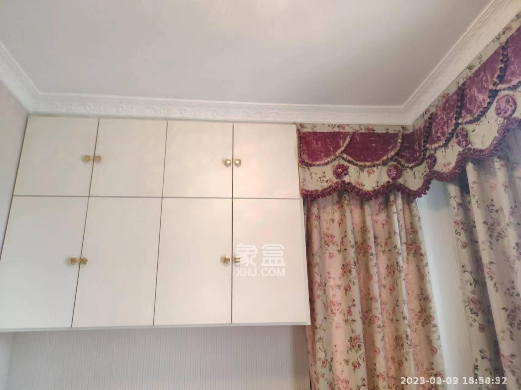 经世皇城 3室2厅2卫 1600.0元/月 经世皇城 3室2厅2卫 1600.0元/月室内图