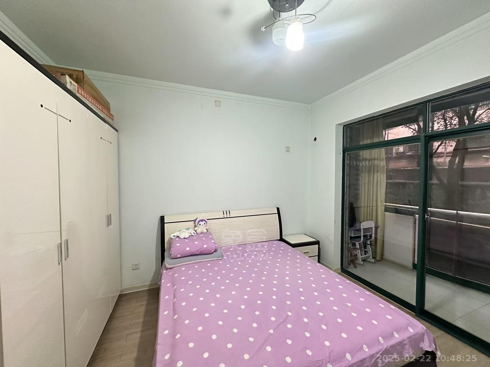 海创明珠花园 3室2厅2卫 1600.0元/月 海创明珠花园 3室2厅2卫 1600.0元/月室内图