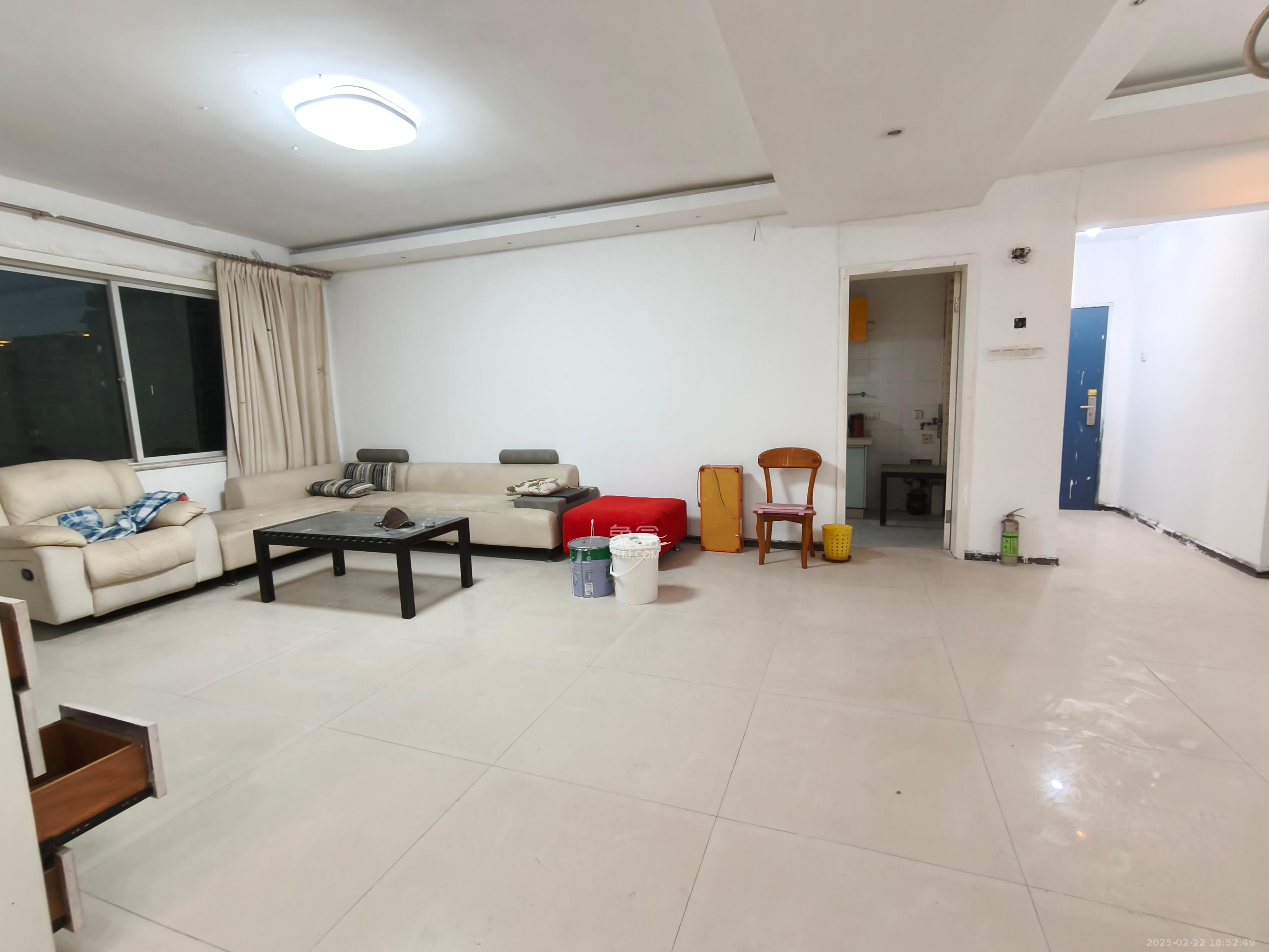 万事佳景园 3室2厅2卫 1800.0元/月 万事佳景园 3室2厅2卫 1800.0元/月室内图