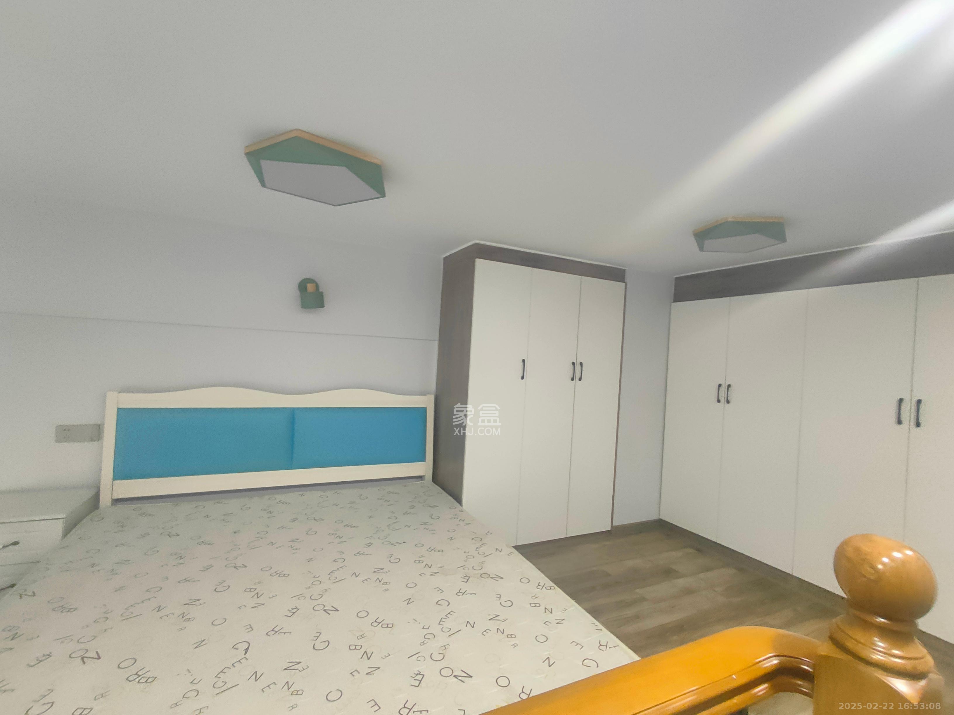 华润置地广场二期 1室1厅1卫 1600.0元/月 华润置地广场二期 1室1厅1卫 1600.0元/月室内图