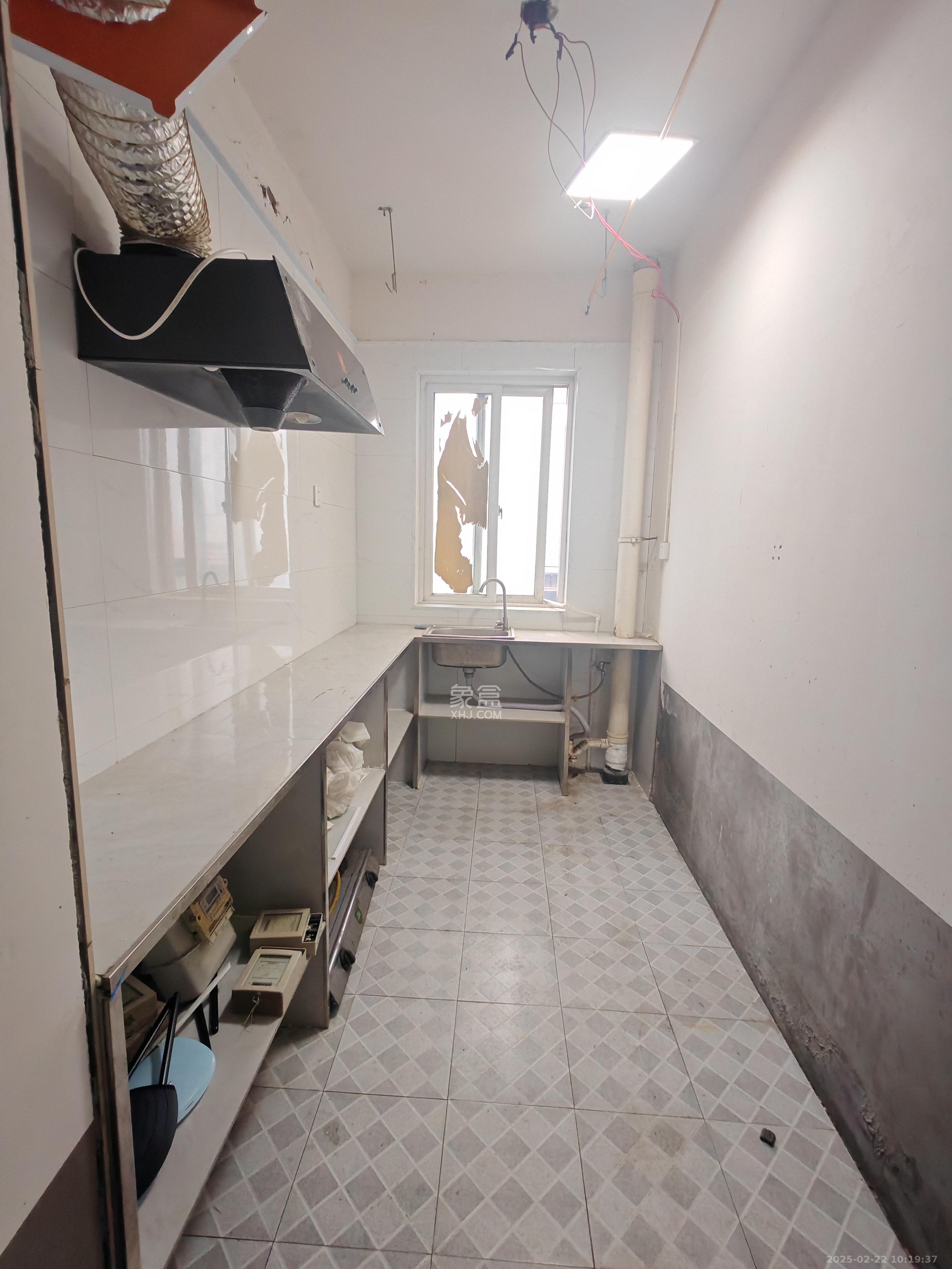 时代星城  5室0厅2卫    1680.0元/月 时代星城  5室0厅2卫    1680.0元/月室内图