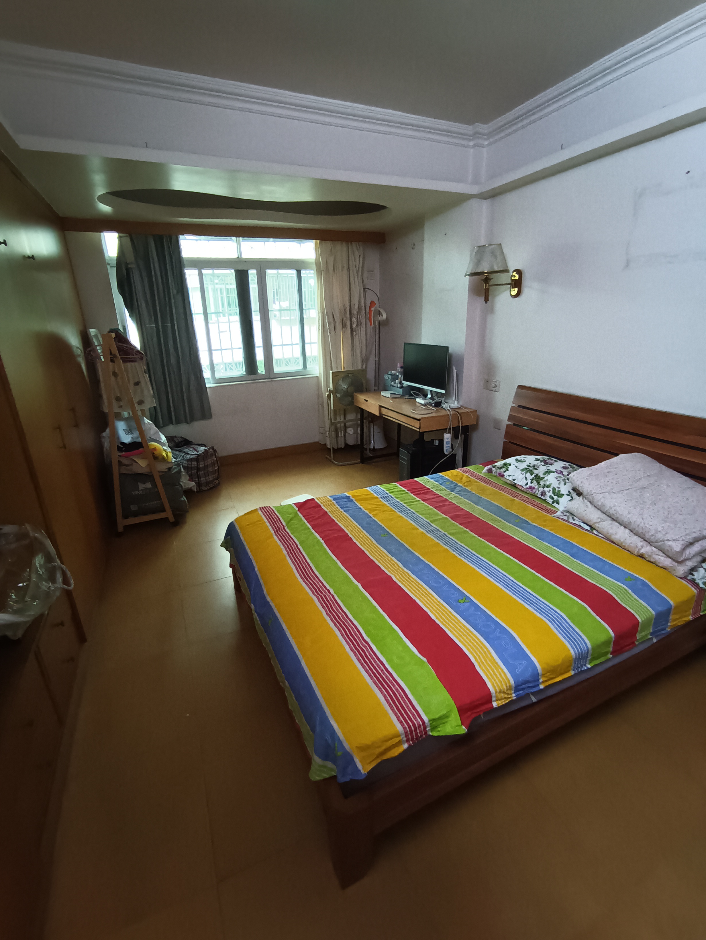 省五矿宿舍 3室2厅2卫 125.0万 省五矿宿舍 3室2厅2卫 125.0万卧室