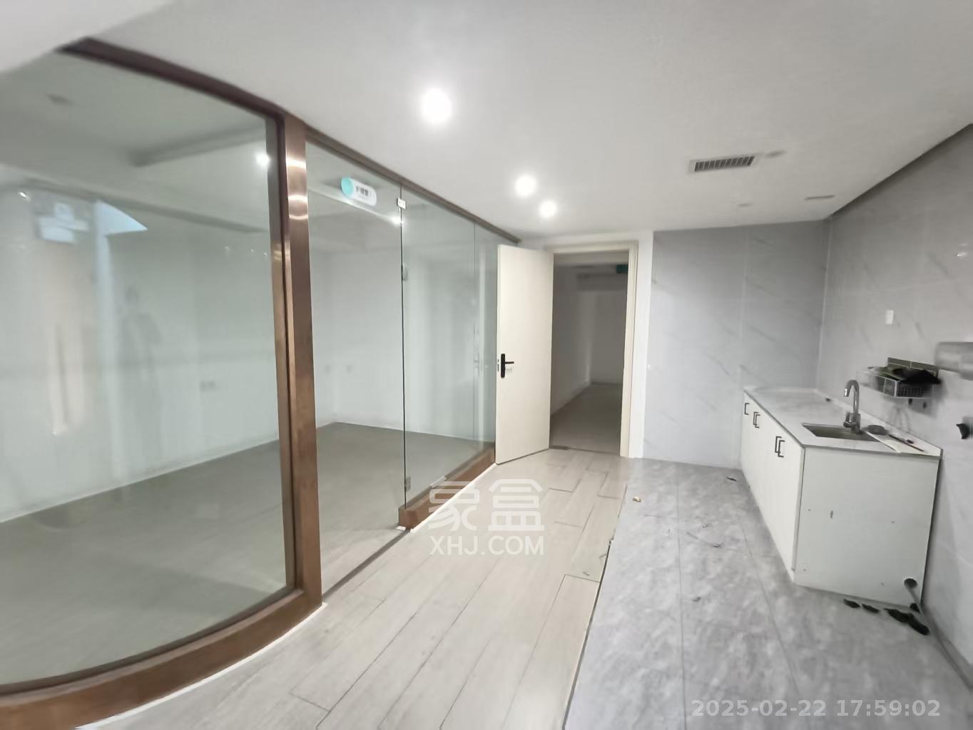 梅溪湖金茂府（金茂广场）（金茂览秀城）  5室2厅1卫    14000.0元/月室内图