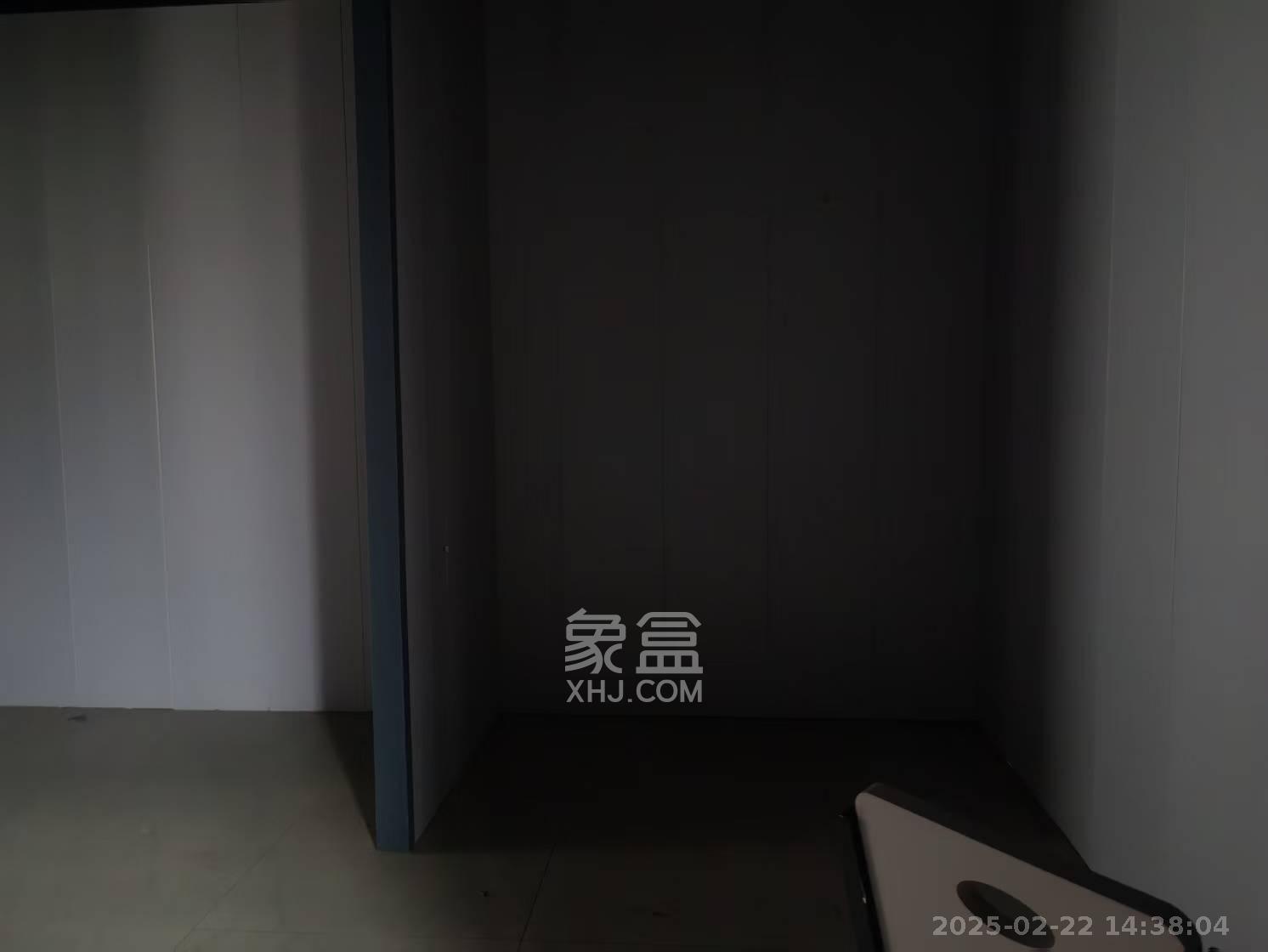梅溪湖家居建材城   45.39㎡     2000.00元/月