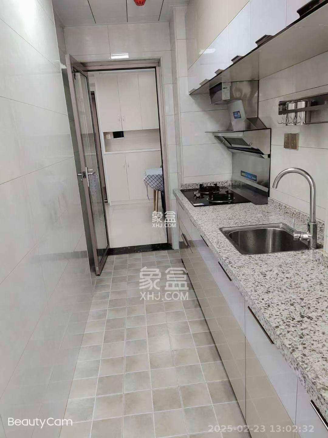 融创融公馆(融创臻苑) 1室1厅1卫 1700.00元/月 融创融公馆(融创臻苑) 1室1厅1卫 1700.00元/月室内图