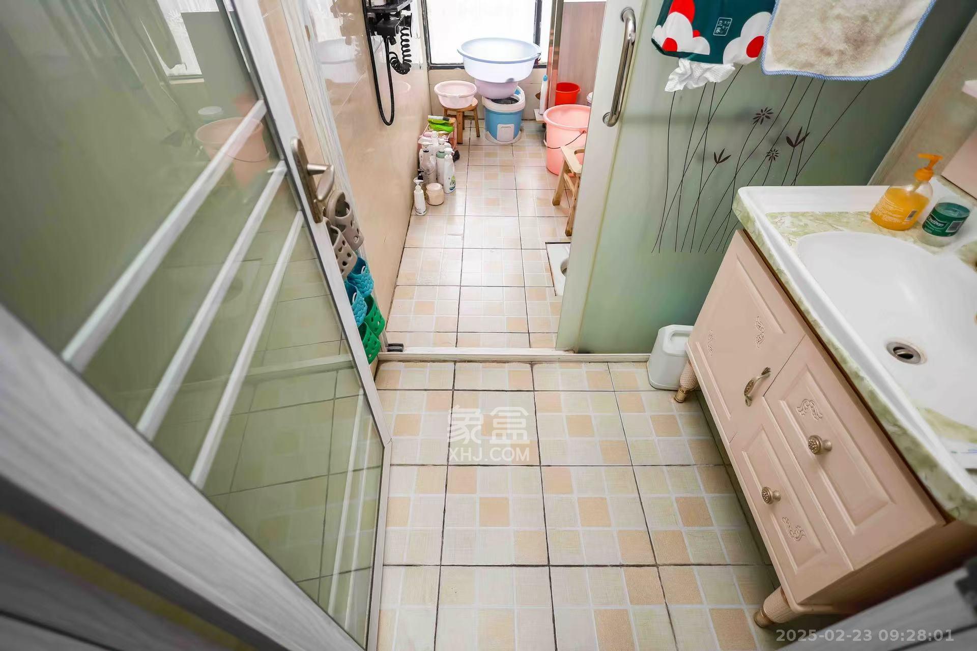 天麓尚层 4室2厅2卫 2700.0元/月 天麓尚层 4室2厅2卫 2700.0元/月室内图