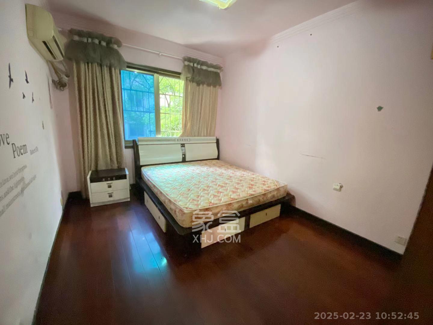 怡荷園  3室2廳2衛(wèi)   2500.00元/月室內(nèi)圖