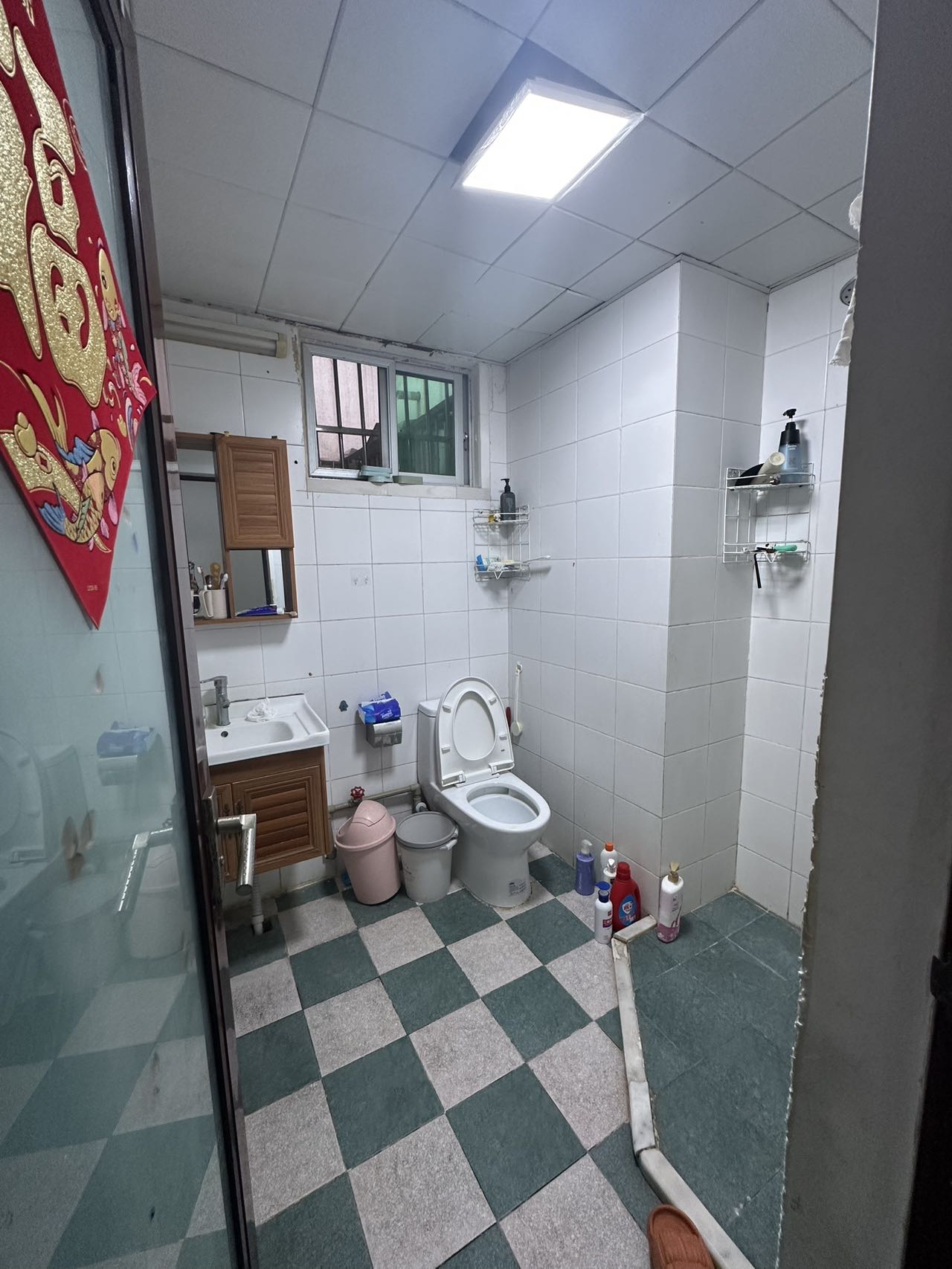 众和公寓  4室2厅2卫    160.0万 众和公寓  4室2厅2卫    160.0万室内图