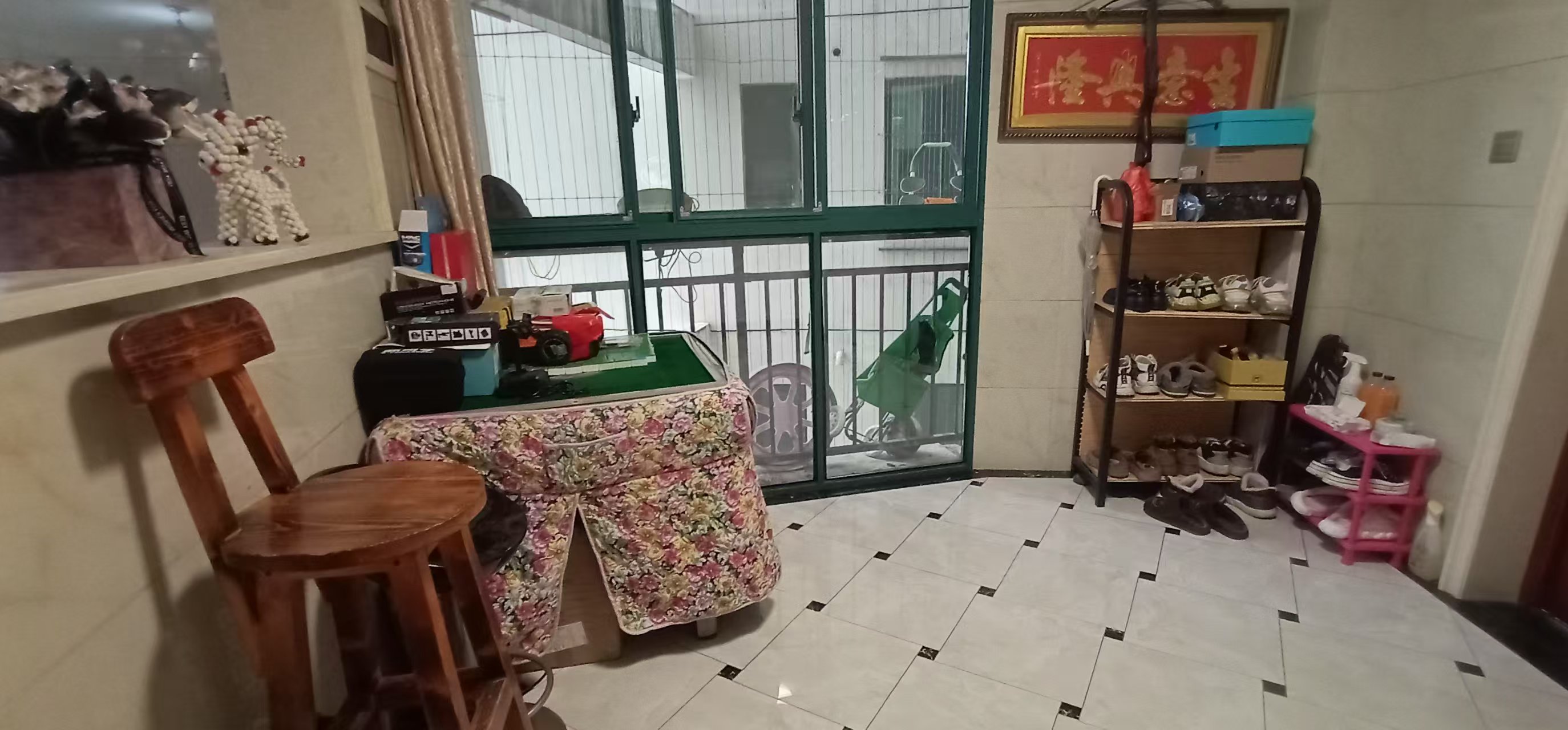 经世皇城 3室2厅2卫 89.0万 经世皇城 3室2厅2卫 89.0万室内图