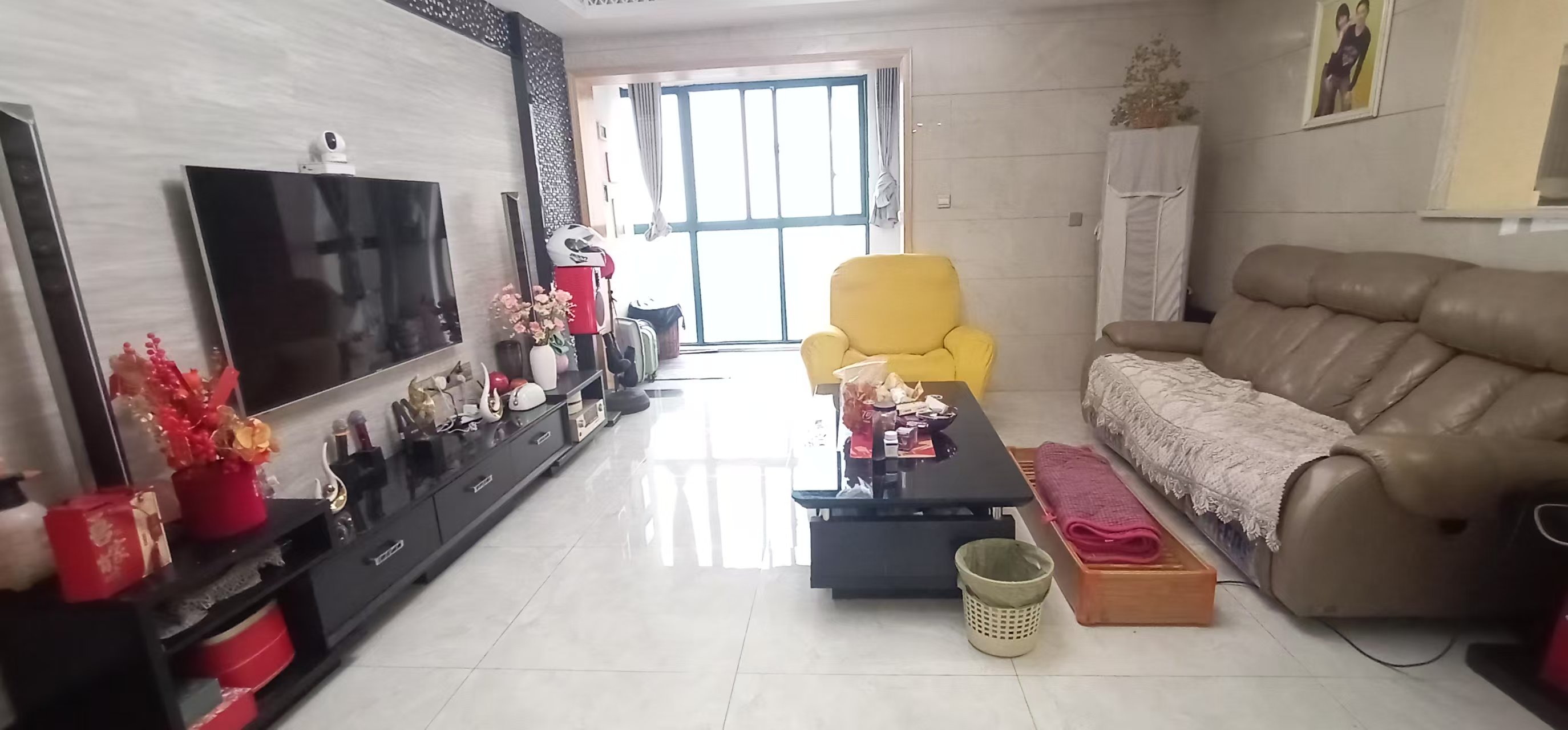 经世皇城 3室2厅2卫 89.0万 经世皇城 3室2厅2卫 89.0万室内图