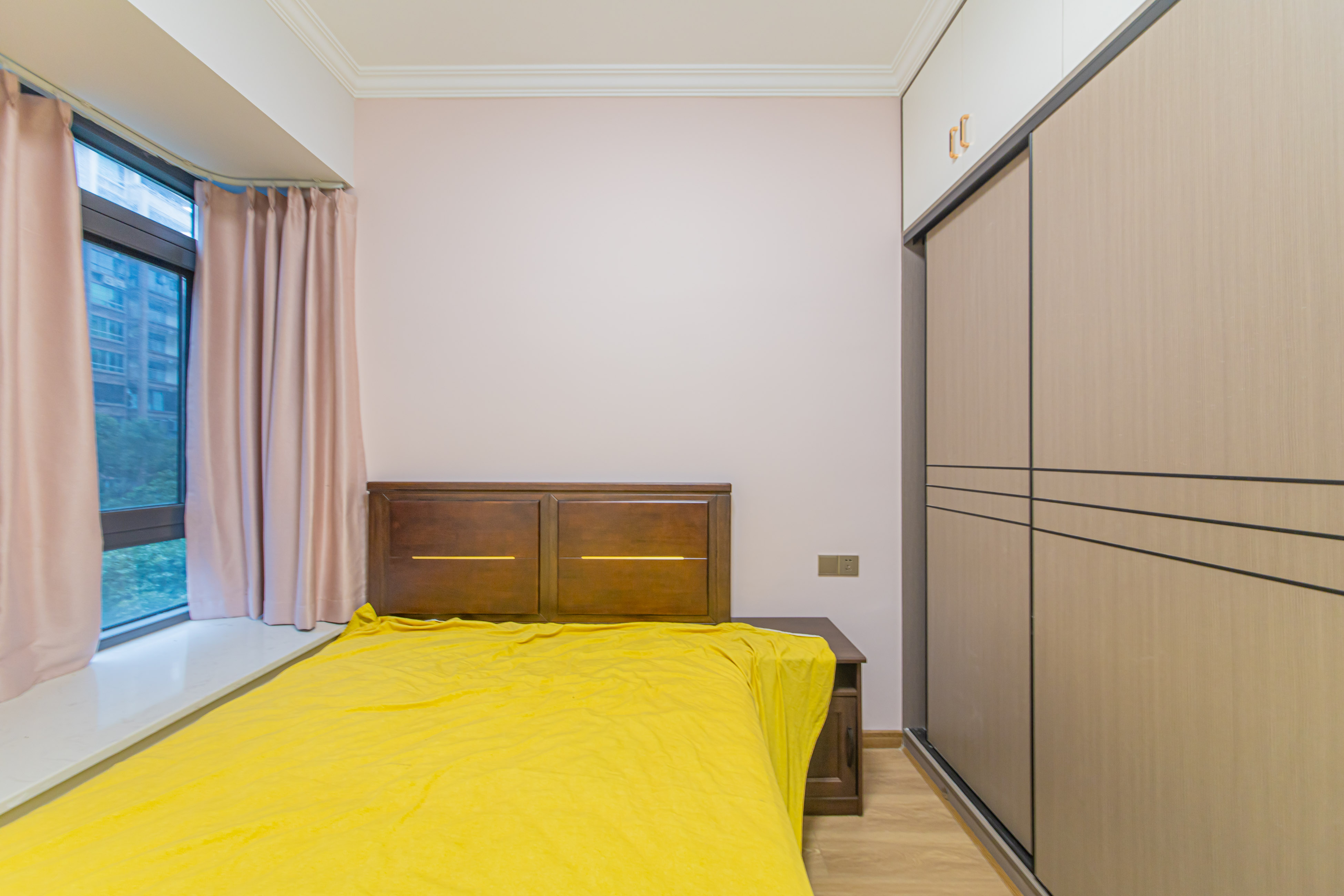 夏威夷碧水春城(碧桂园城市花园) 3室2厅1卫 105.0万 夏威夷碧水春城(碧桂园城市花园) 3室2厅1卫 105.0万卧室