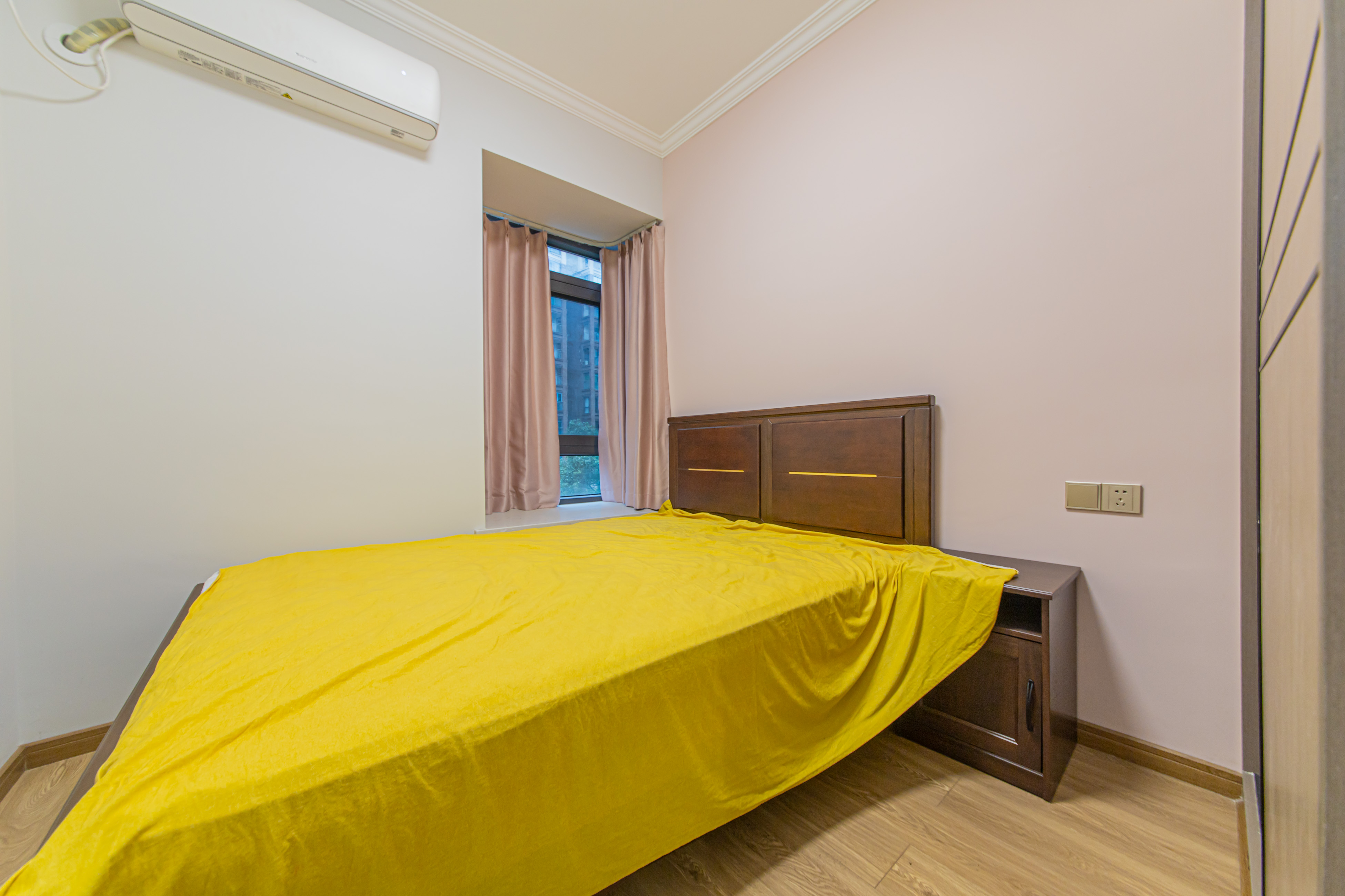 夏威夷碧水春城(碧桂园城市花园) 3室2厅1卫 105.0万 夏威夷碧水春城(碧桂园城市花园) 3室2厅1卫 105.0万卧室