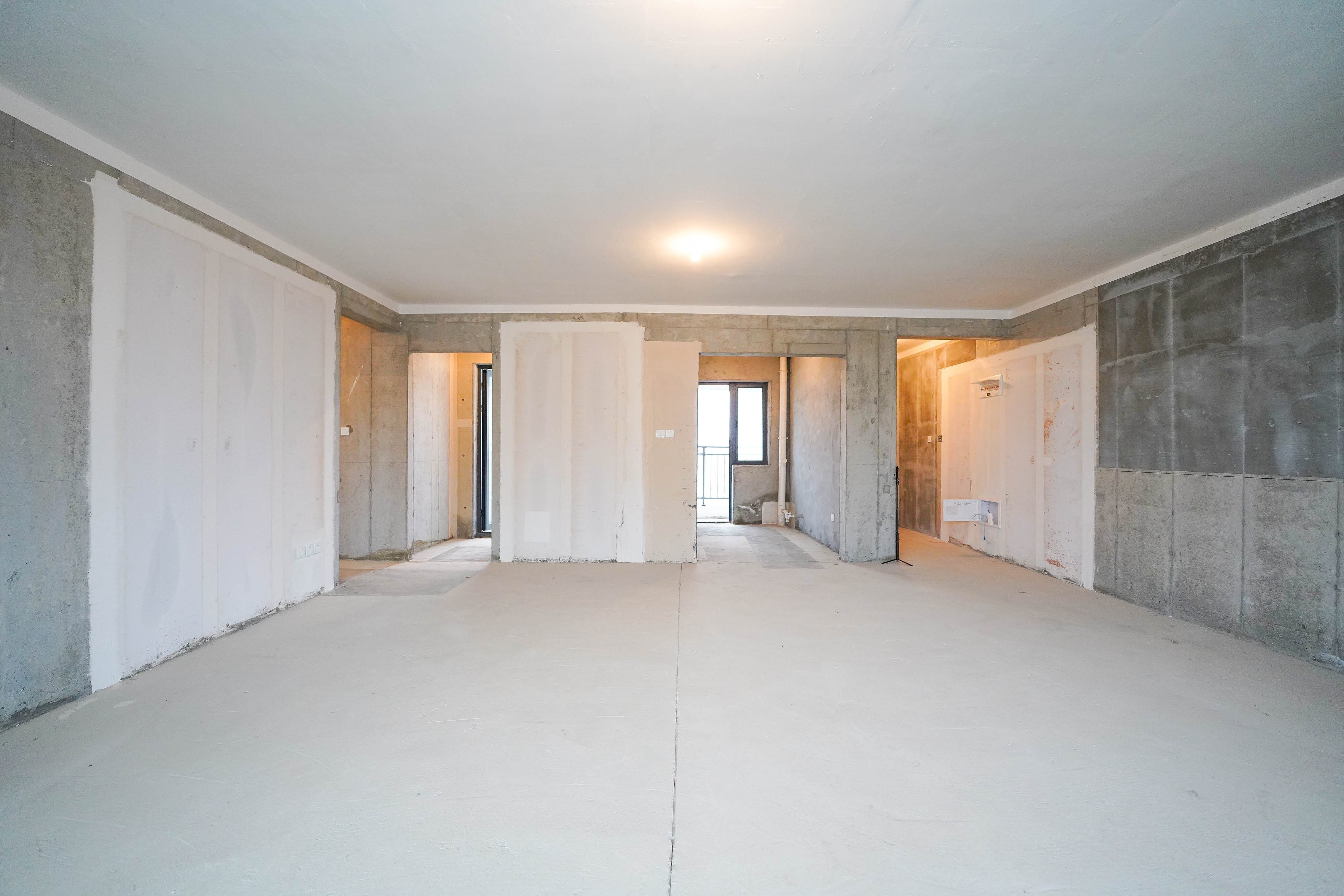 旭辉雨金广场 4室2厅2卫 110.0万 旭辉雨金广场 4室2厅2卫 110.0万客厅