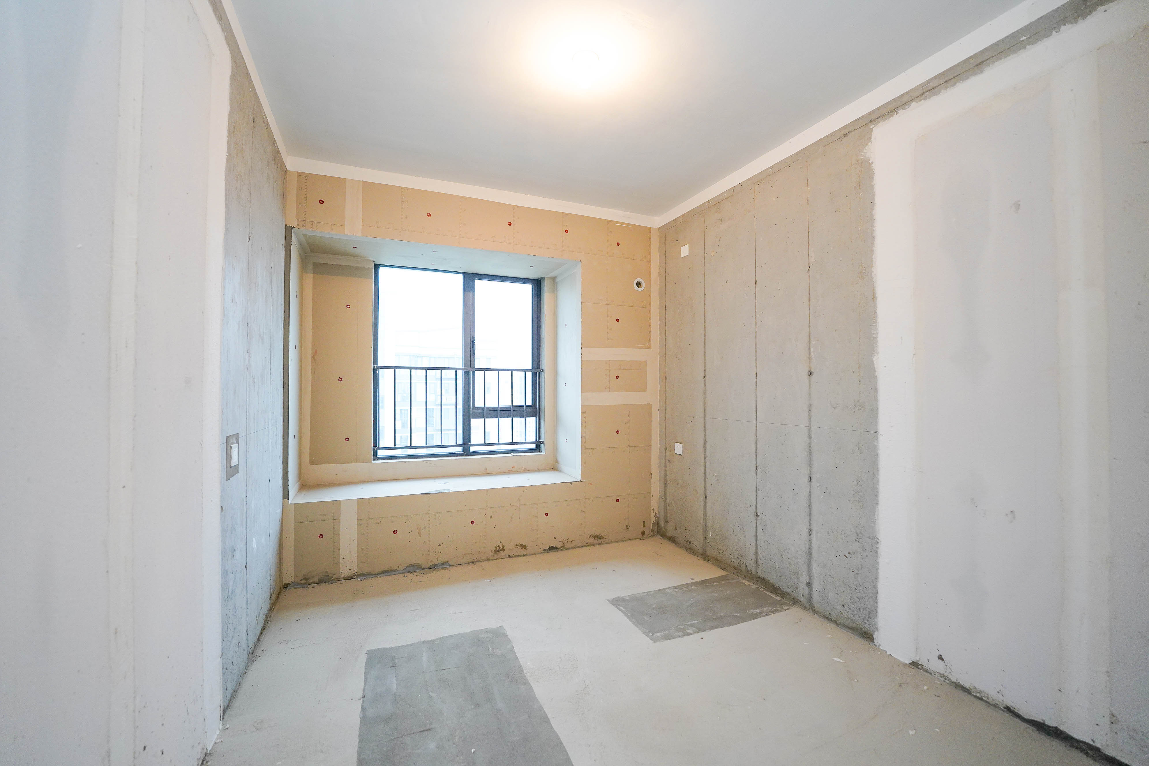 旭辉雨金广场 4室2厅2卫 110.0万 旭辉雨金广场 4室2厅2卫 110.0万卧室