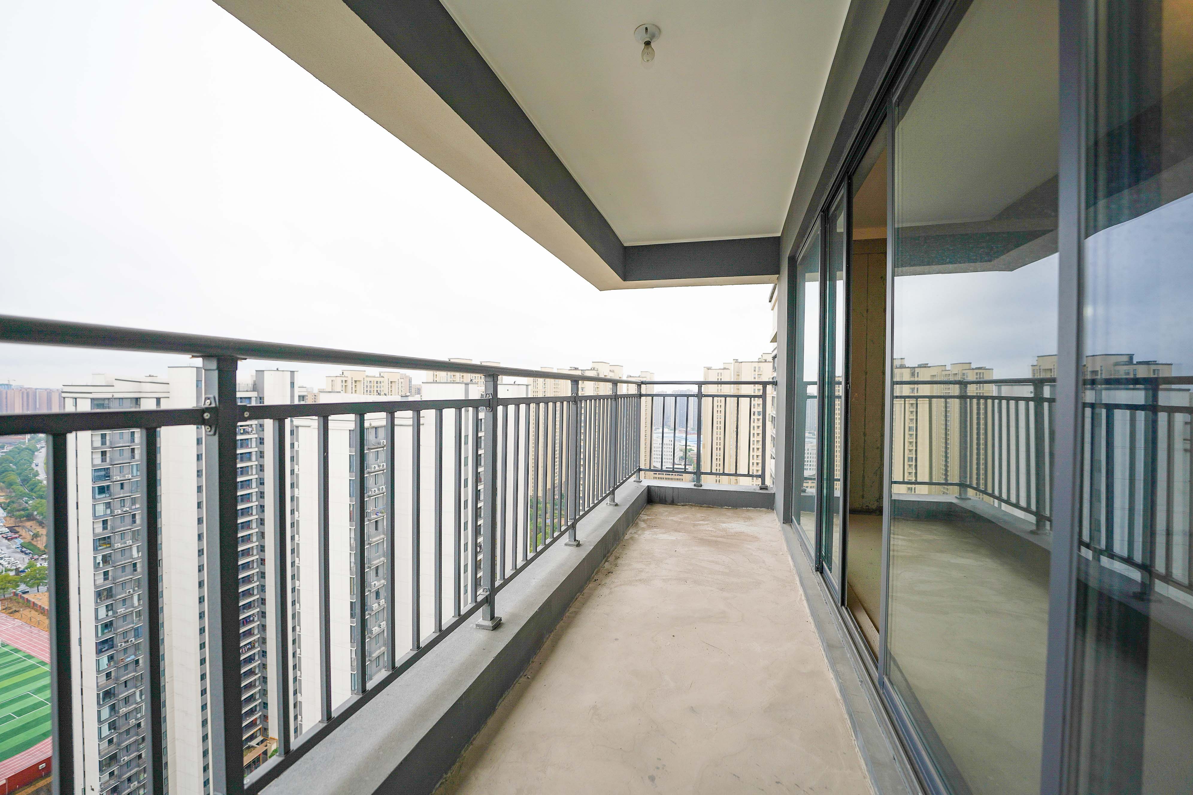 旭辉雨金广场 4室2厅2卫 110.0万 旭辉雨金广场 4室2厅2卫 110.0万其他