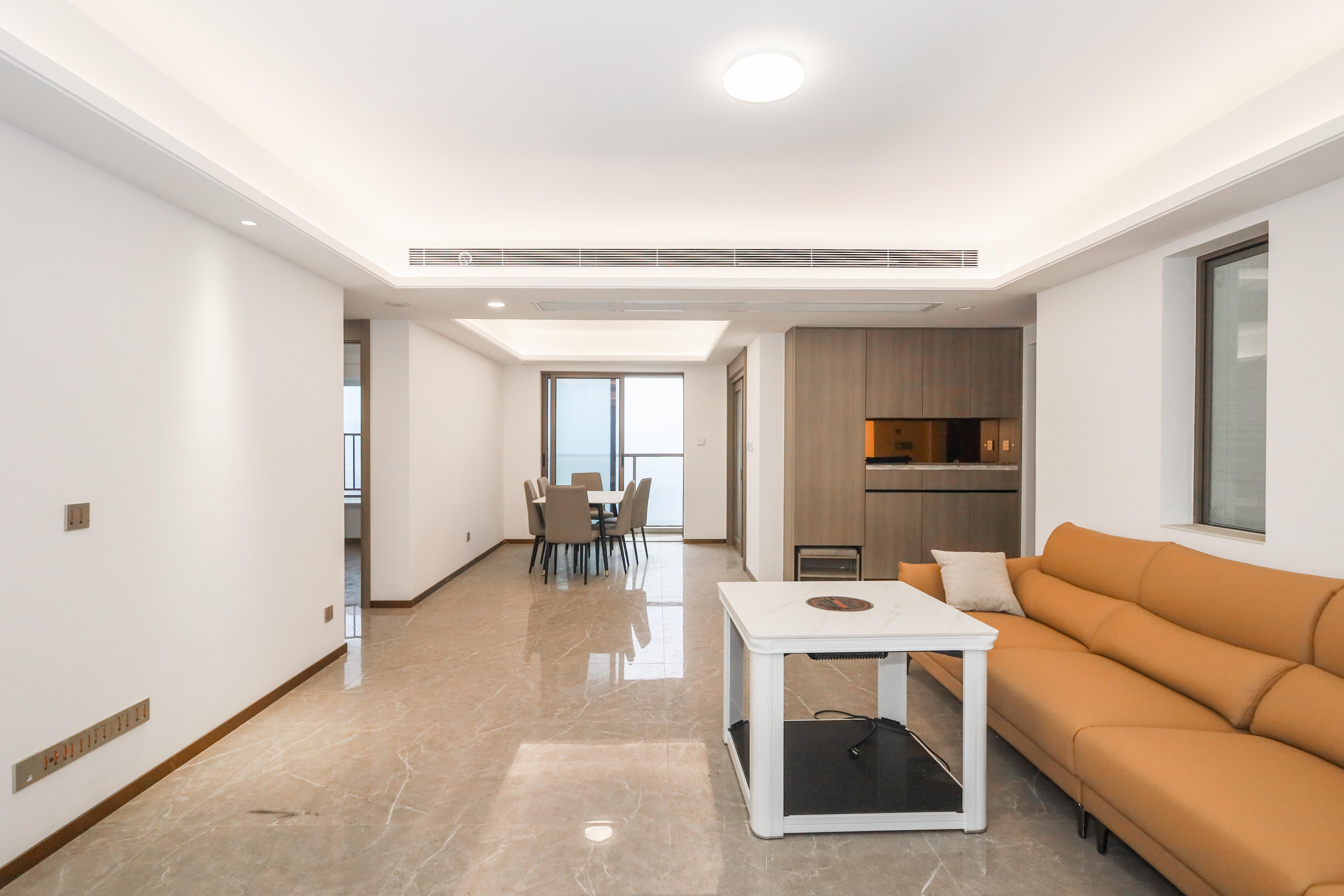 长沙溪山悦 4室2厅2卫 119.0万 长沙溪山悦 4室2厅2卫 119.0万客厅