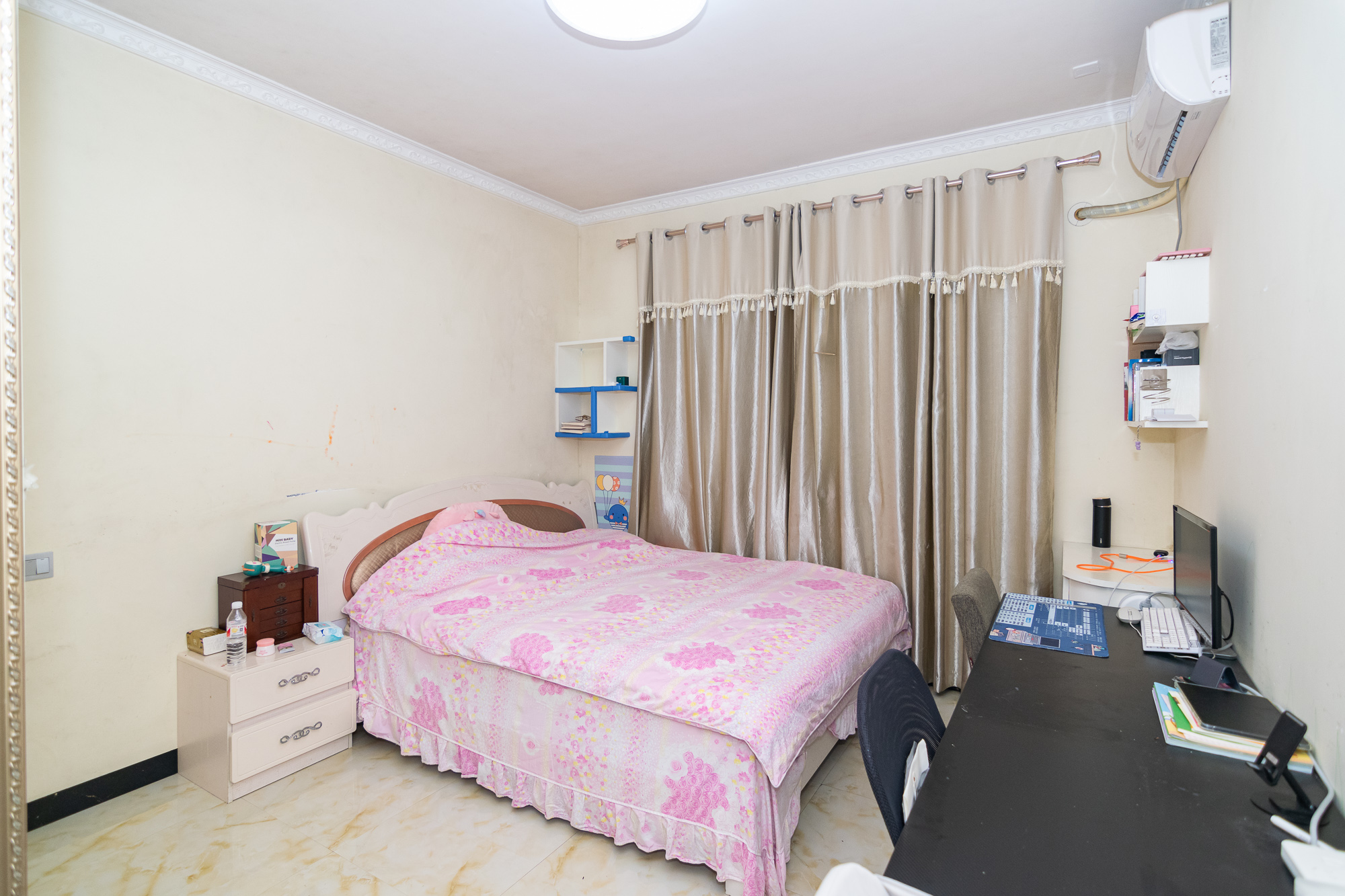 澳海月亮湾 3室2厅2卫 90.0万 澳海月亮湾 3室2厅2卫 90.0万卧室