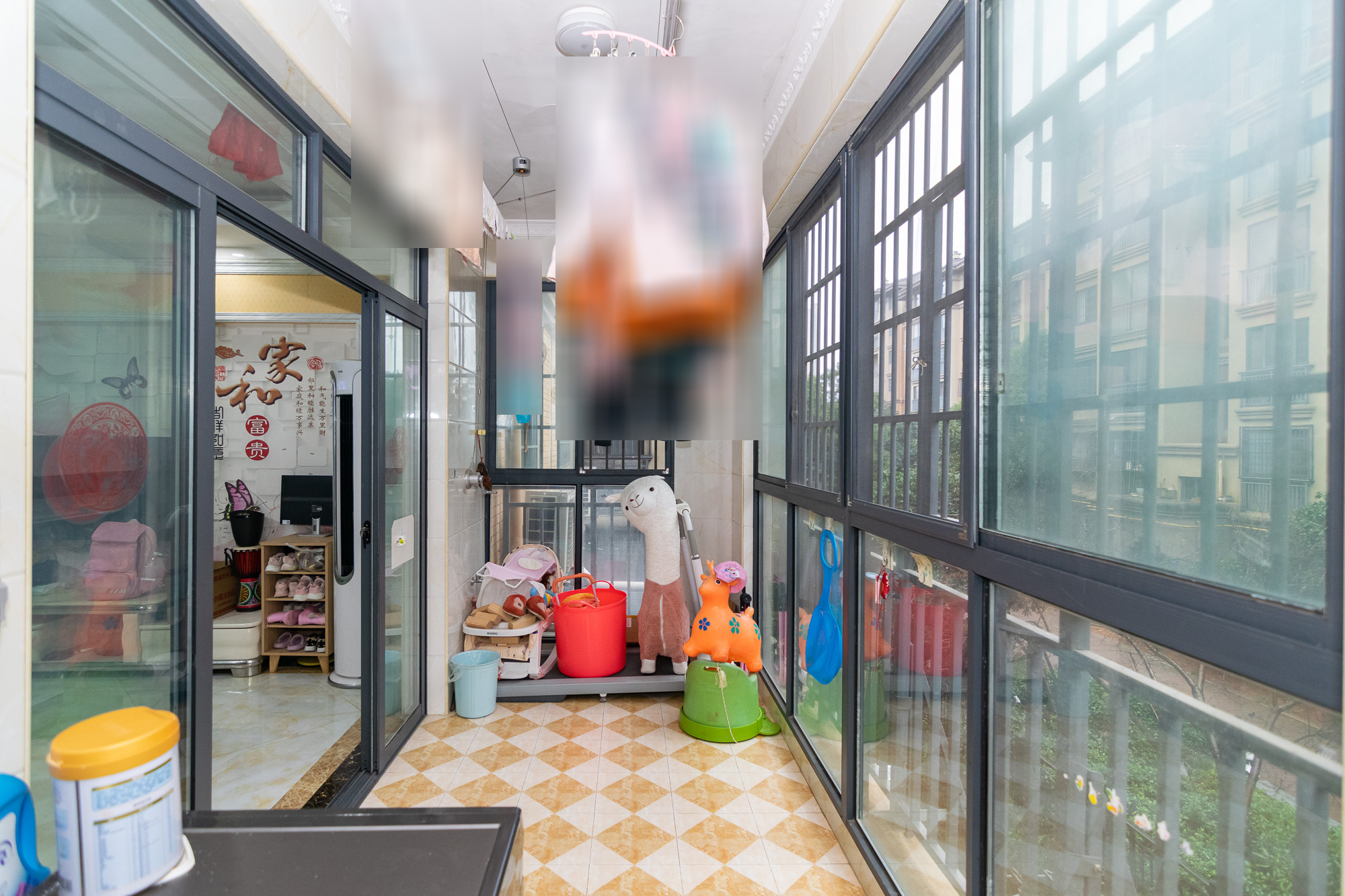 澳海月亮湾 3室2厅2卫 90.0万 澳海月亮湾 3室2厅2卫 90.0万阳台