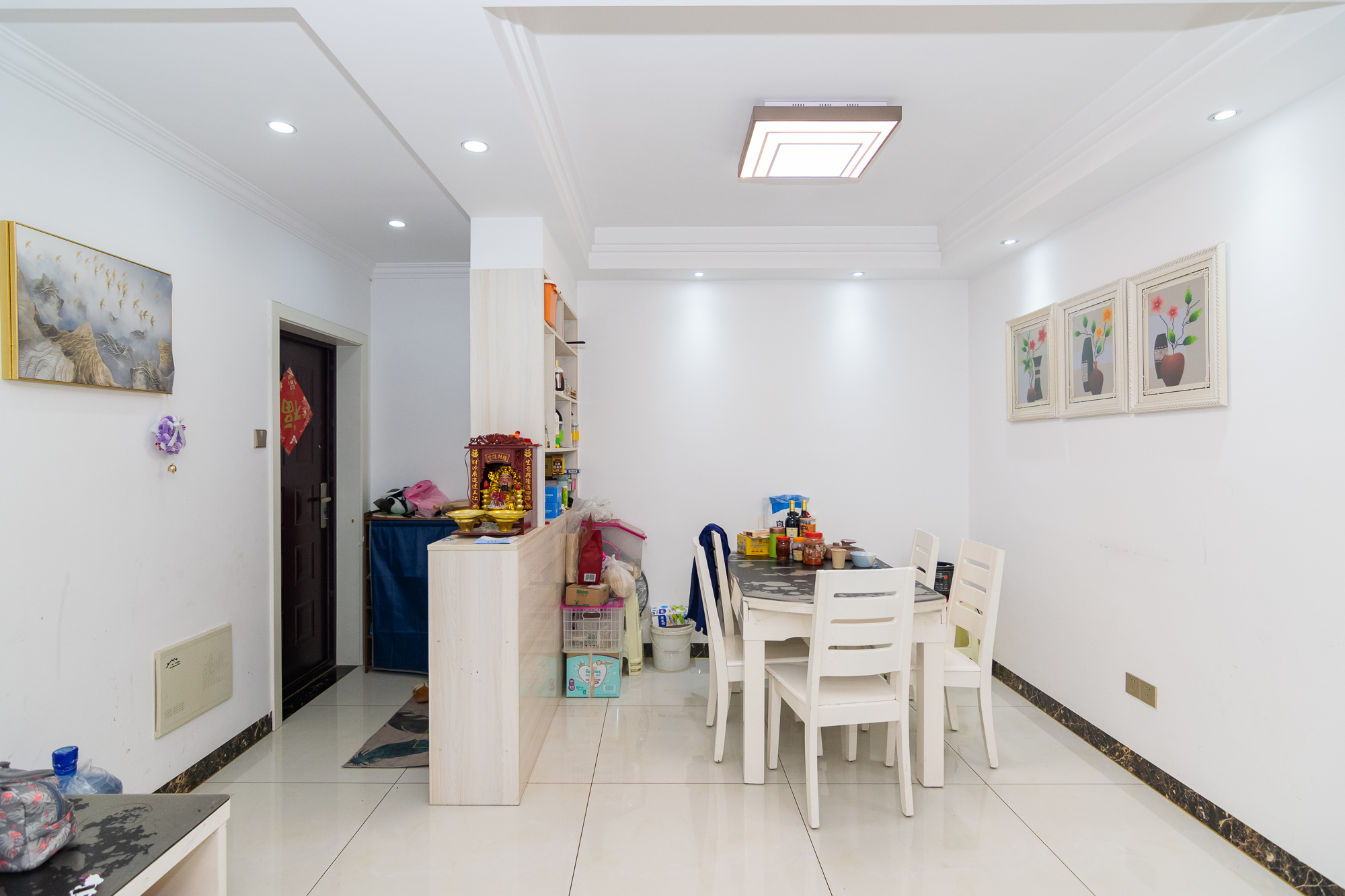 普瑞斯堡  3室2厅2卫    80.0万 普瑞斯堡  3室2厅2卫    80.0万客厅