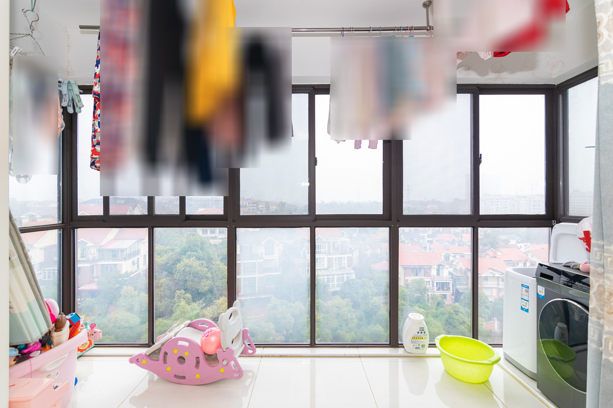 普瑞斯堡  3室2厅2卫    80.0万 普瑞斯堡  3室2厅2卫    80.0万阳台