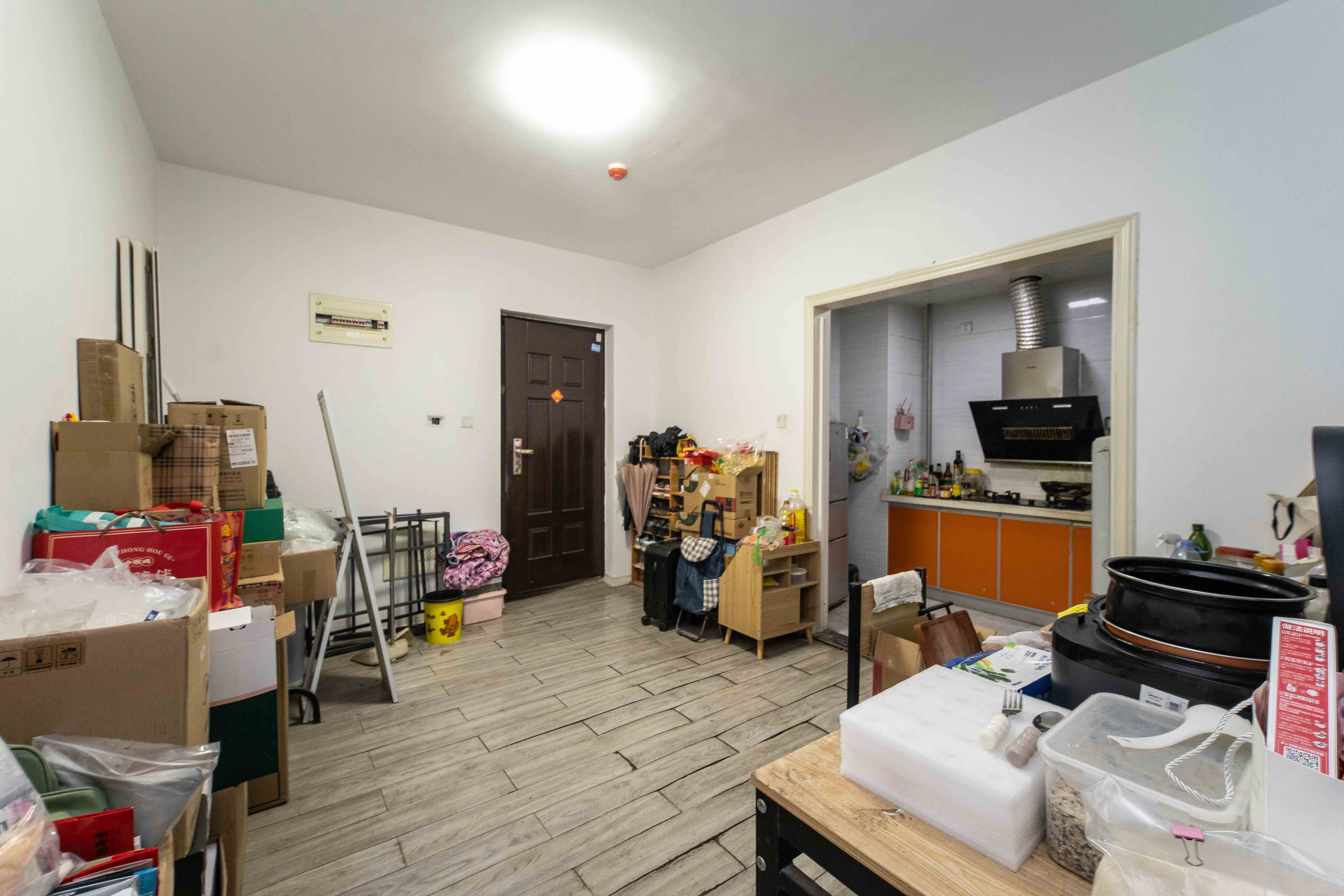 金地格林公馆 3室2厅1卫 83.50万 金地格林公馆 3室2厅1卫 83.50万客厅