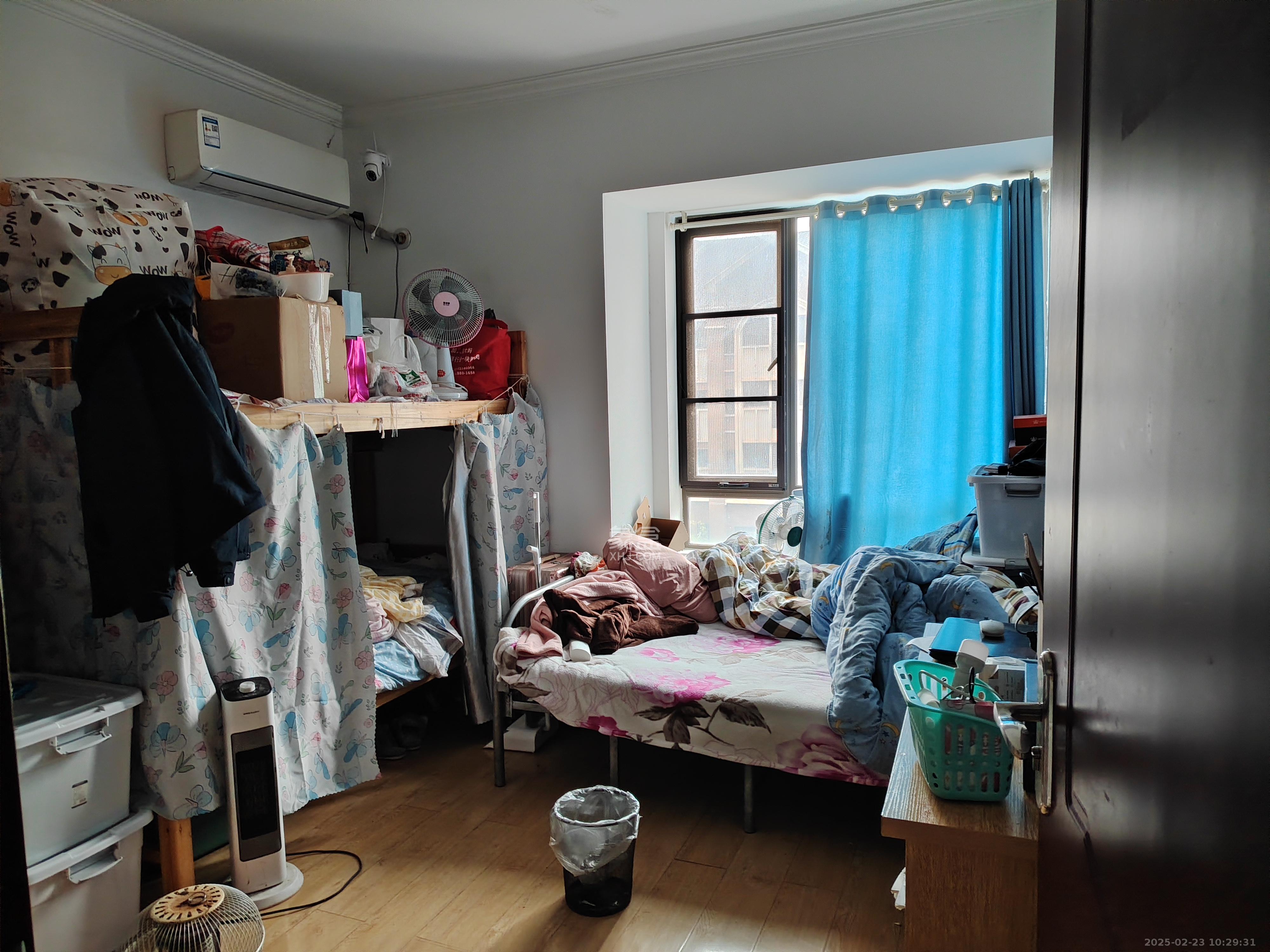 阳光城尚东湾学园区 3室2厅2卫 2600.0元/月 阳光城尚东湾学园区 3室2厅2卫 2600.0元/月室内图