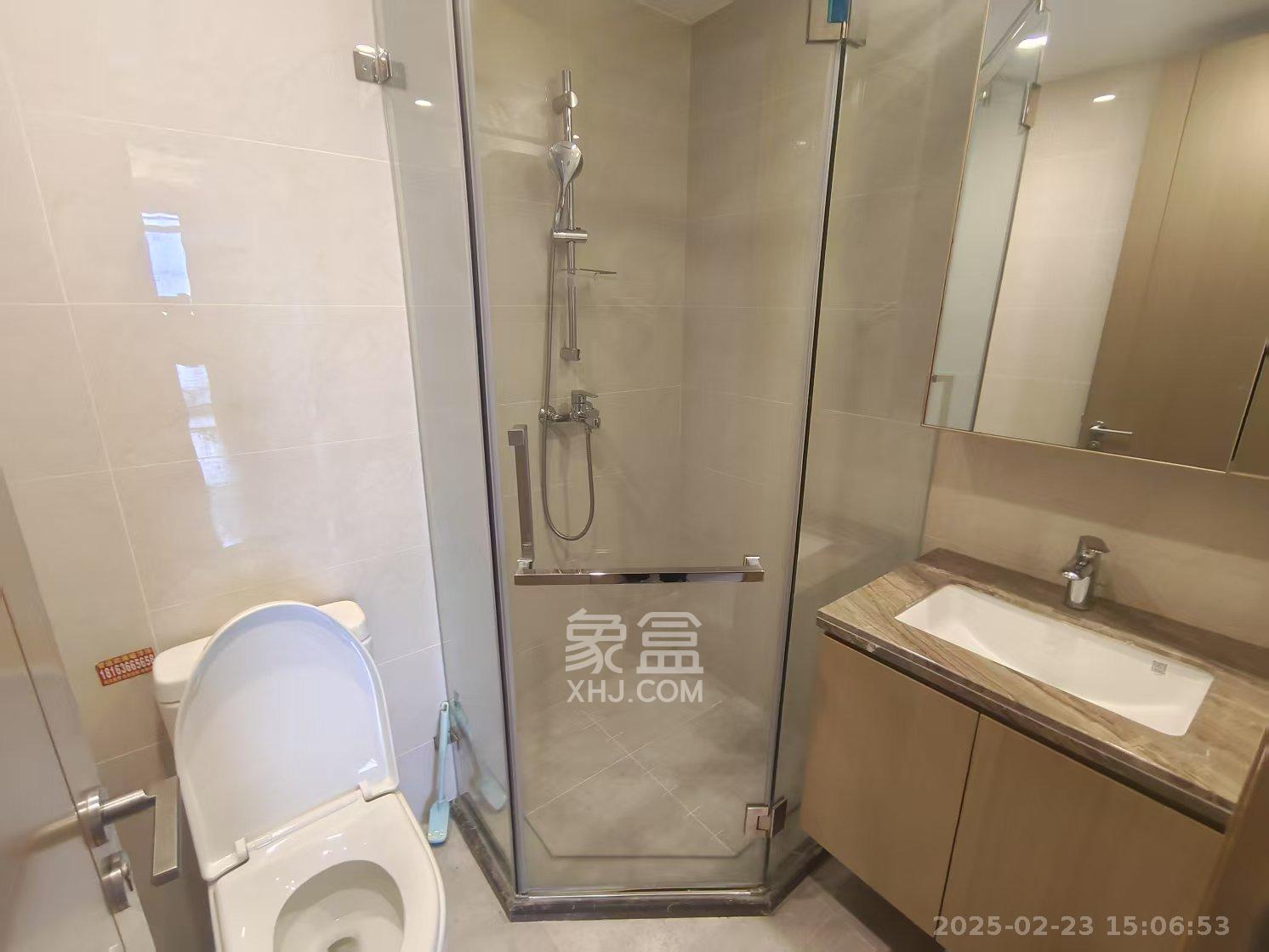 梅溪湖金茂湾  3室2厅2卫    3700.0元/月室内图