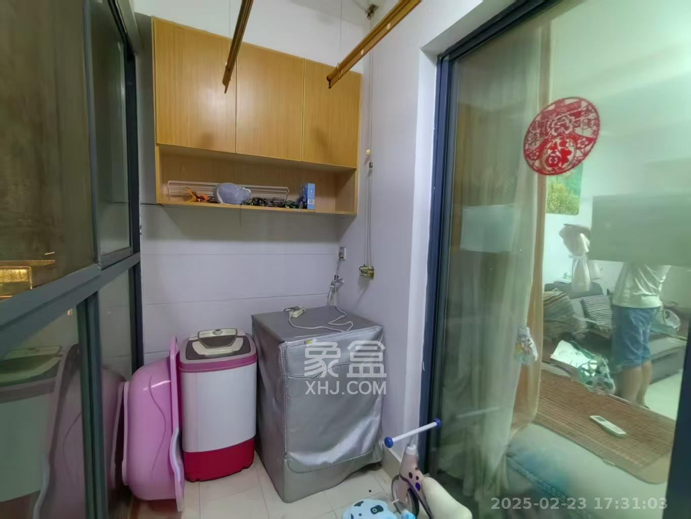 标志浪漫满屋（枫景公寓）  2室2厅1卫   2300.00元/月室内图