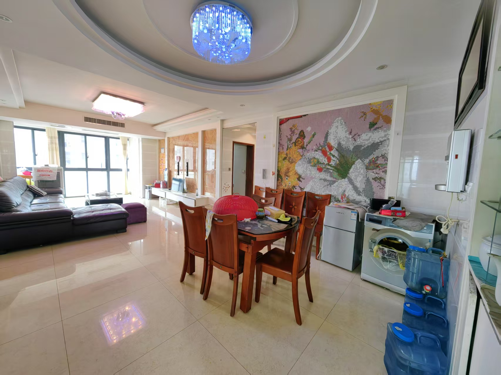 旺佳华府 3室2厅2卫 2080.0元/月 旺佳华府 3室2厅2卫 2080.0元/月室内图