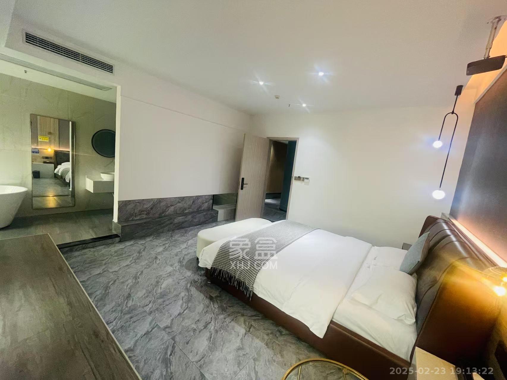 汇源大厦 10室2厅4卫 32000.0元/月 汇源大厦 10室2厅4卫 32000.0元/月室内图