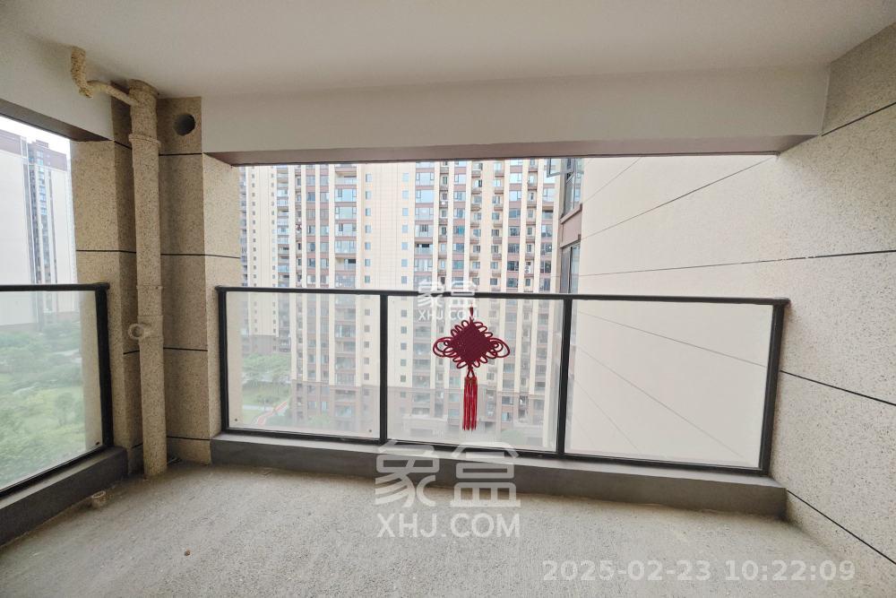 国欣向荣府 4室2厅2卫 1000.0元/月 国欣向荣府 4室2厅2卫 1000.0元/月室内图