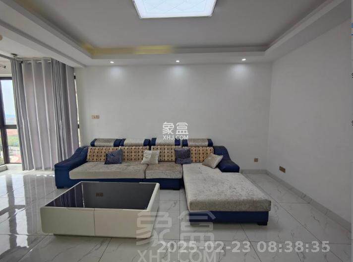 金轮翡翠名园 3室2厅1卫 1700.0元/月 金轮翡翠名园 3室2厅1卫 1700.0元/月室内图