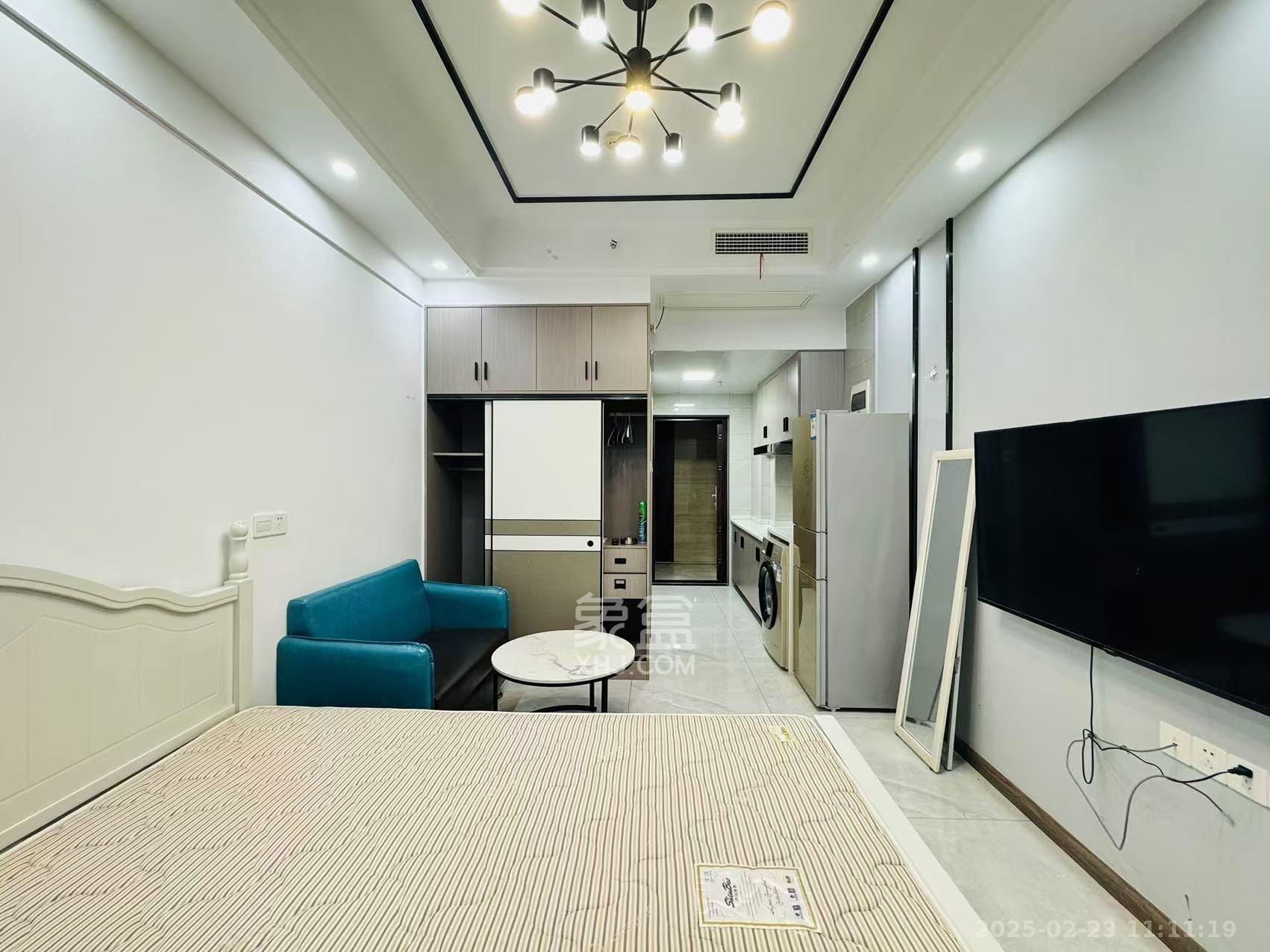 东盈商业广场(华泉城市广场) 1室1厅1卫 1700.0元/月 东盈商业广场(华泉城市广场) 1室1厅1卫 1700.0元/月室内图