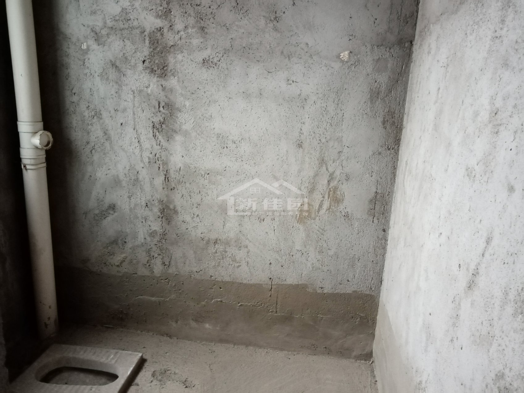 万和天琴 4室2厅2卫 72.0万 万和天琴 4室2厅2卫 72.0万客厅