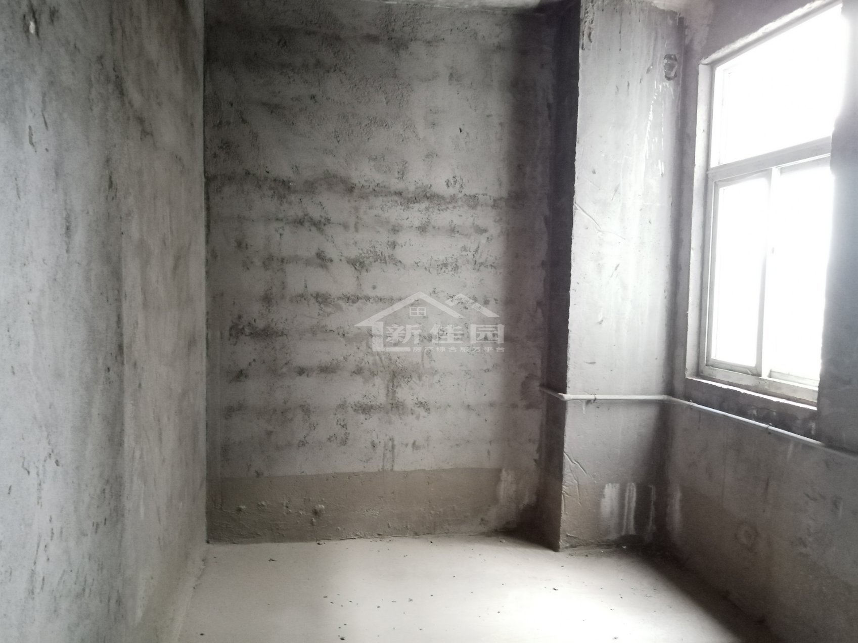 万和天琴 4室2厅2卫 72.0万 万和天琴 4室2厅2卫 72.0万客厅