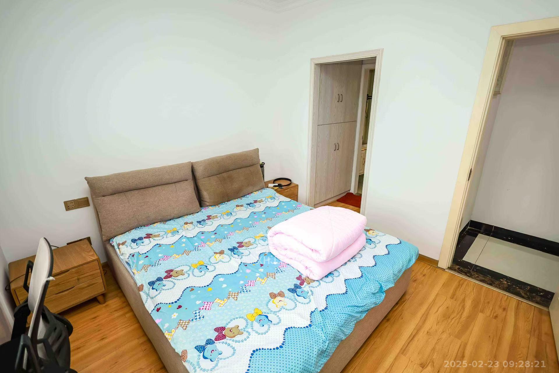 天麓尚层 4室2厅2卫 2700.0元/月 天麓尚层 4室2厅2卫 2700.0元/月室内图