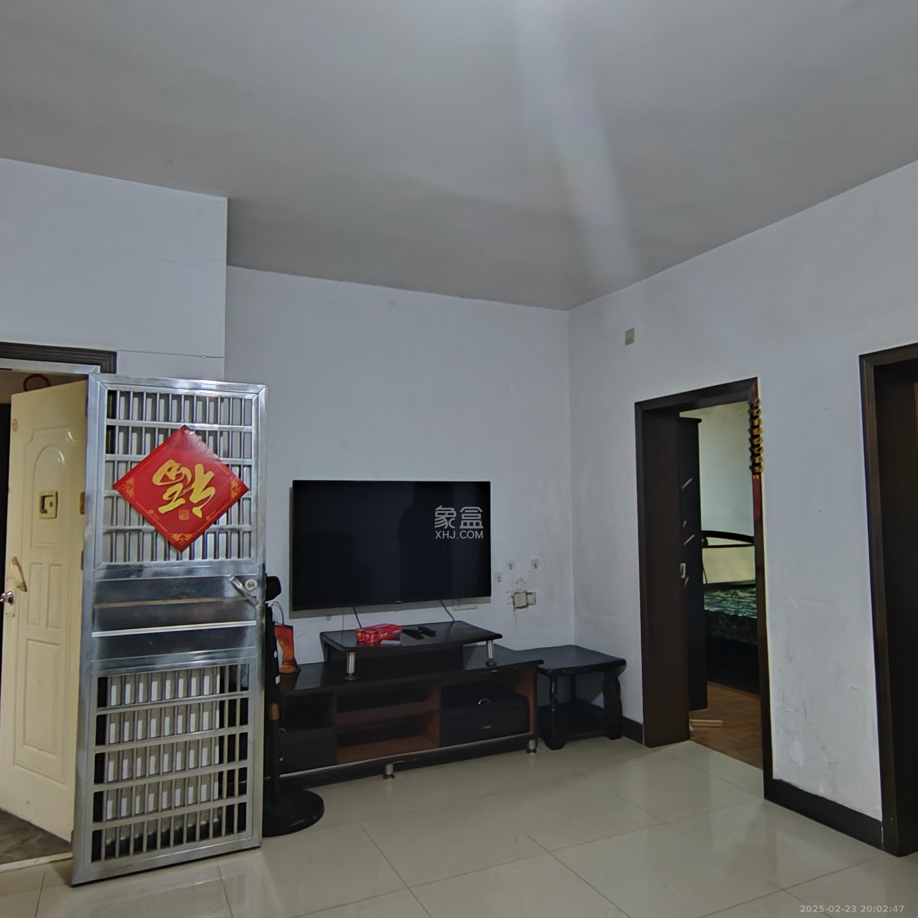 中南汽车世界  1室1厅1卫    1100.0元/月 中南汽车世界  1室1厅1卫    1100.0元/月室内图