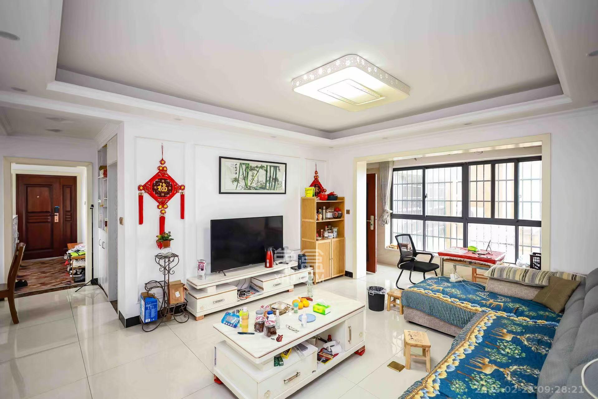 天麓尚层 4室2厅2卫 2700.0元/月 天麓尚层 4室2厅2卫 2700.0元/月室内图